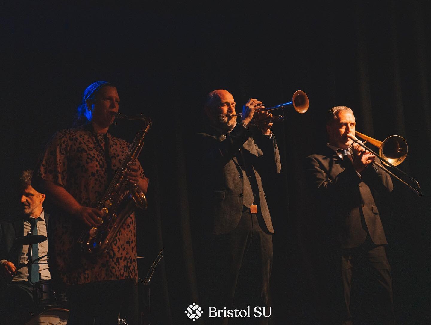 #brassjunkies performing at the #studentsunion in #bristol a few weeks ago. 
#trumpet #trombone #tenorsax #drums #brassjunkiesbrassband #bristolstudentsunion #ansonrooms #lookingsmart #ruthintheshadows #studentball #afrocarribeansociety #moodylightin