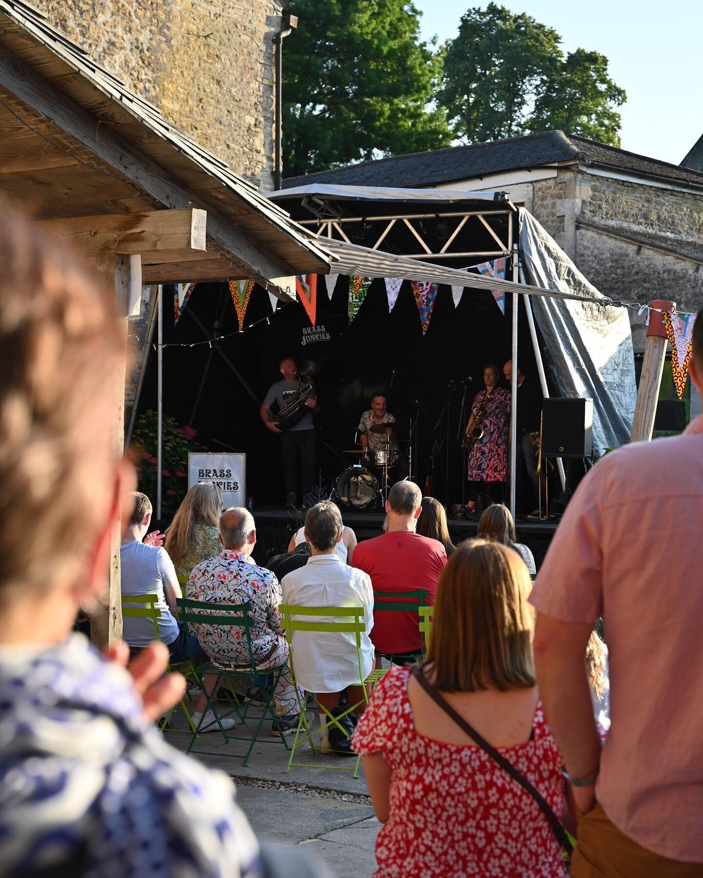 Loved playing on the first night of the @frome.festival last week. 
Here we are at @silkmillinfrome on a warm evening playing some of our favourite tunes! 
#fromefestival #silkmillfrome #somerset #brassjunkies #brassjunkiesbrassband #sousaphone #teno