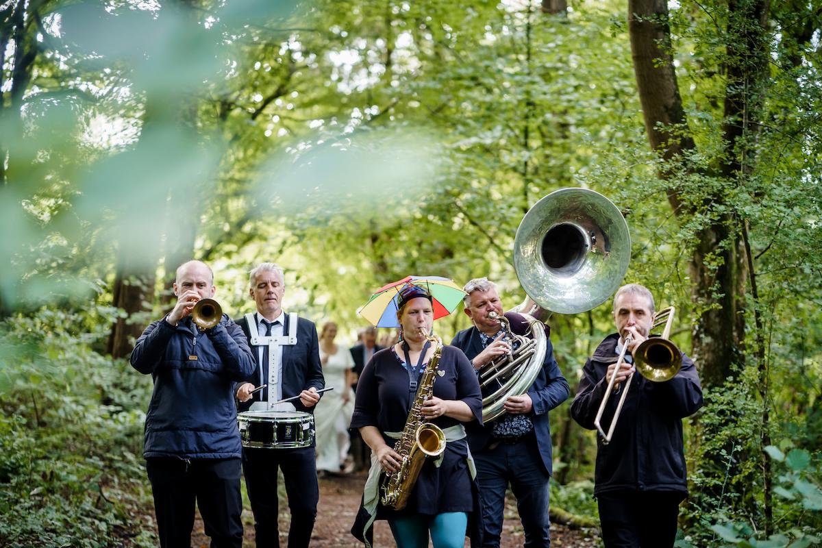 muddywalk-events-band-brass-junkies.jpeg