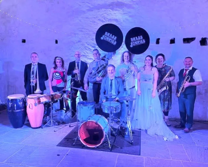A wedding close to home this time with our very own #sousaphone champion @dannywhite88 tying the knot with @charlotte.lucia.white! 
Double sousaphone action was enjoyed by all ✅
#brassjunkiesbrassband
#doublesousaphone
#whitewedding 
#weddingbrassban