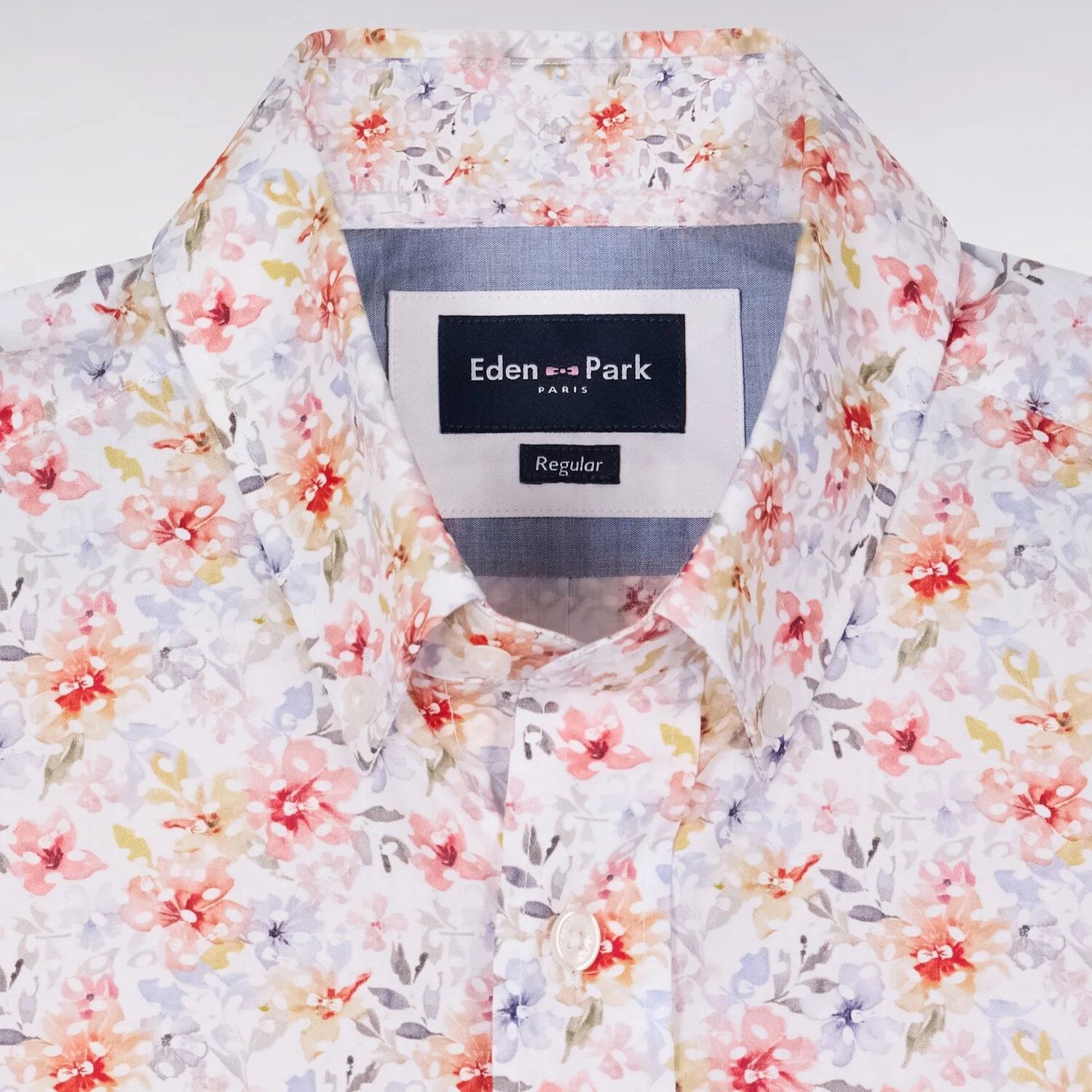 Close View of Eden Park Floral Short Sleeve Shirt in Red and Light Blue