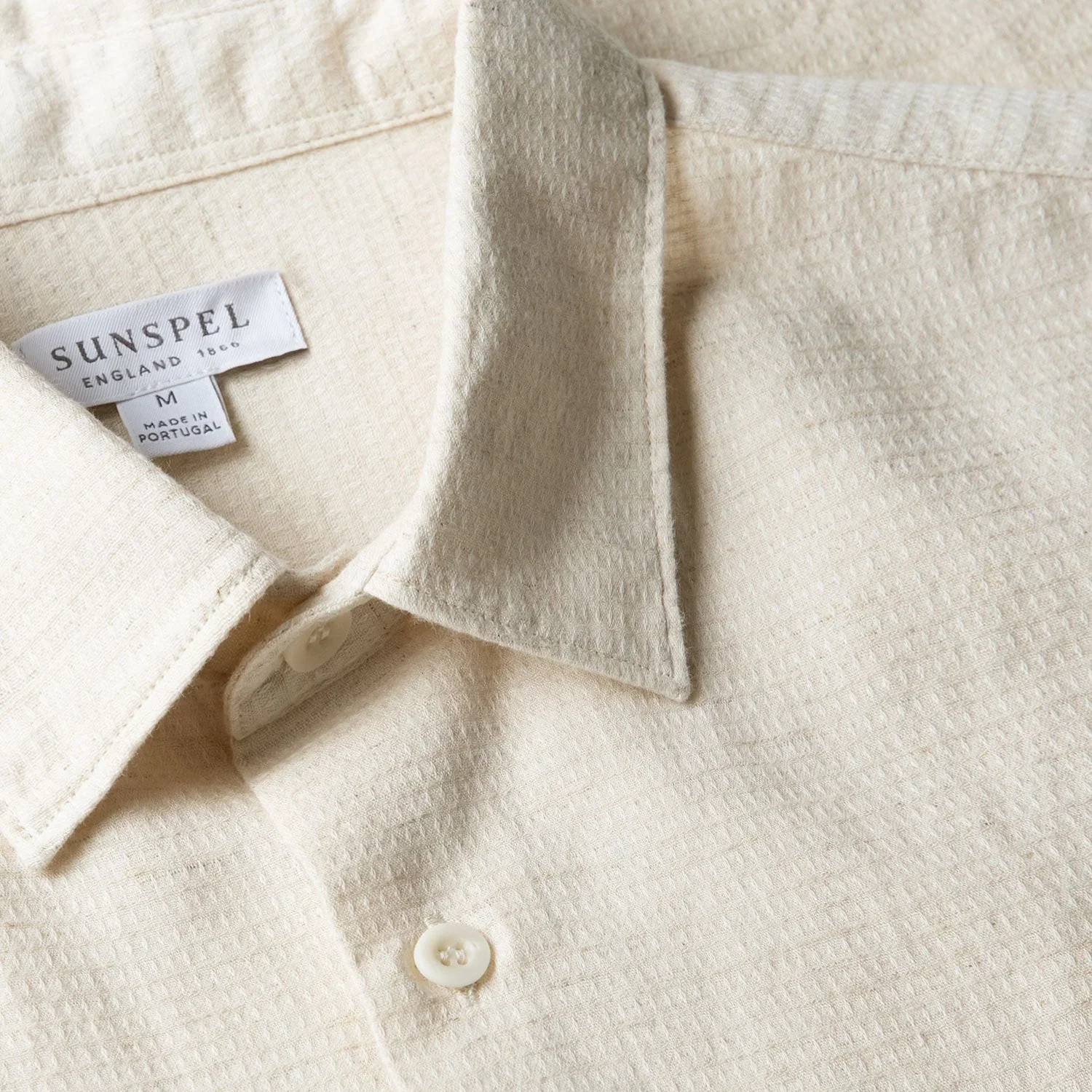 Close View of Sunspel Luxury Cotton and Linen Short Sleeve Shirt in Sand