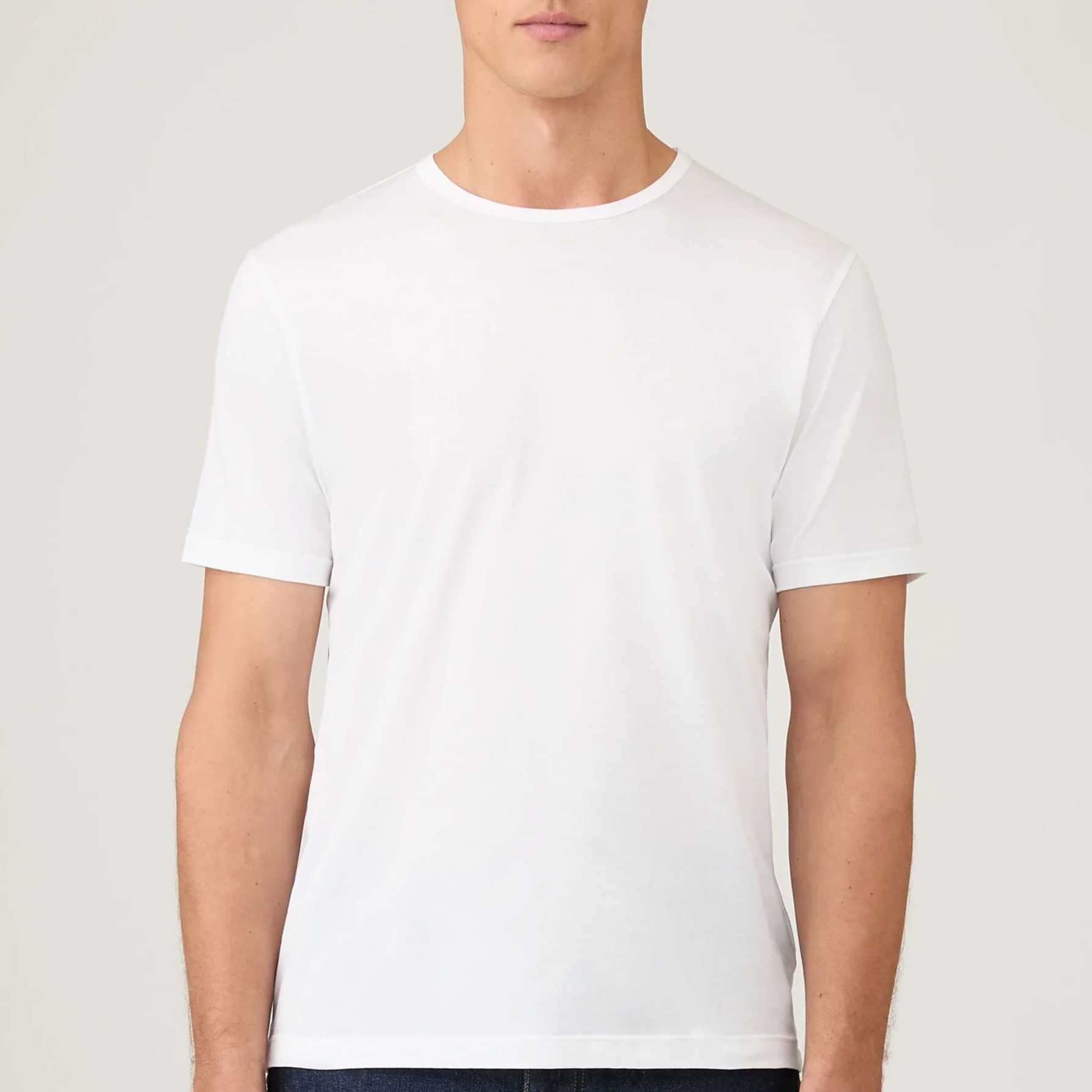 Model View of Sunspel Luxury Signature T Shirt in White