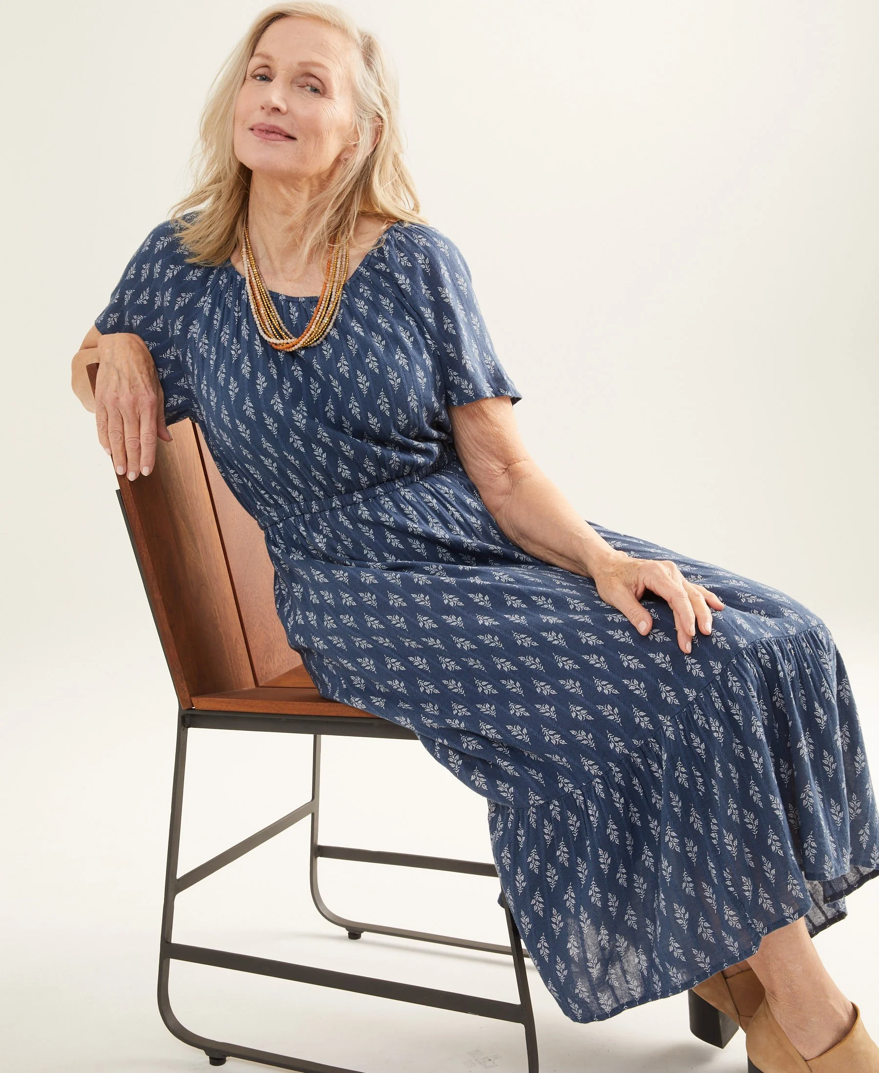 BLUE_DRESS_KEY_138.jpg