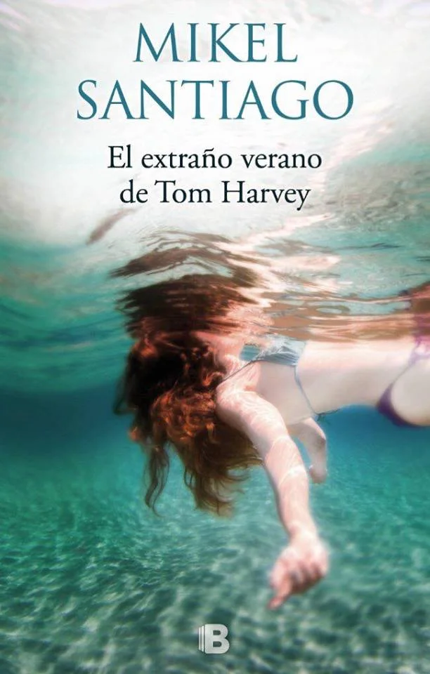 Tom Harvey is an American jazz musician that lives in Italy. One night he gets a call from his ex-wife's father, Bob Ardlan, but he is busy and doesnt pick up . The next day he learns that Bob died falling off the balcony of his house, on a cliff off the coast of Salerno, a few minutes after he called Tom.