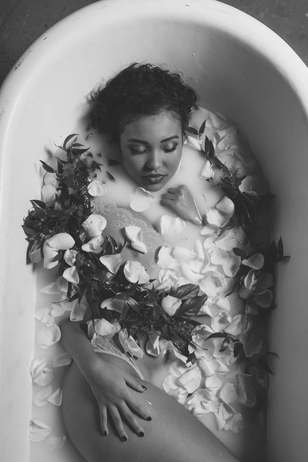 Hamilton Boudoir Session with Soundslikeyellowphotography