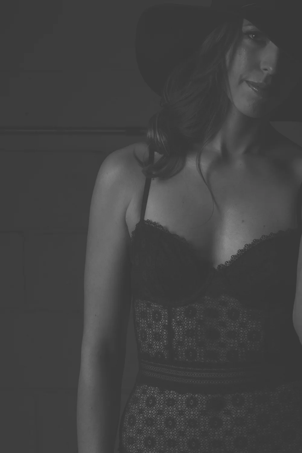 Hamilton Boudoir Session with Soundslikeyellowphotography. Toronto Boudoir Session with Soundslikeyellowphotography.