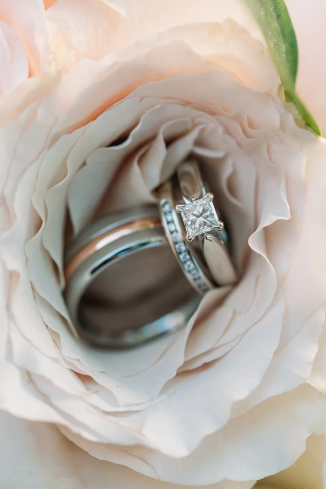 Inn on the Twenty Wedding day in Jordan Ontario with Soundslikeyellowphotography