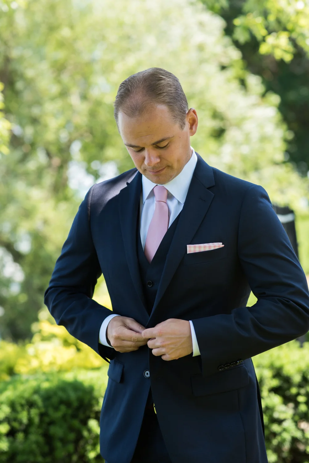 Honsberger Estate Winery Wedding with Soundslikeyellowphotography in Niagara on the Lake