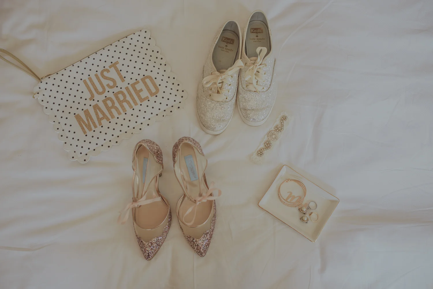 Toronto Wedding Photography at Berkeley Church with sounds like yellow photography