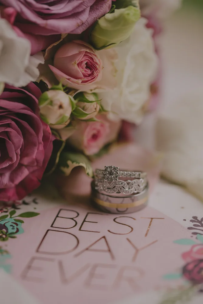 Burlington Wedding photography with soundslikeyellowphotography