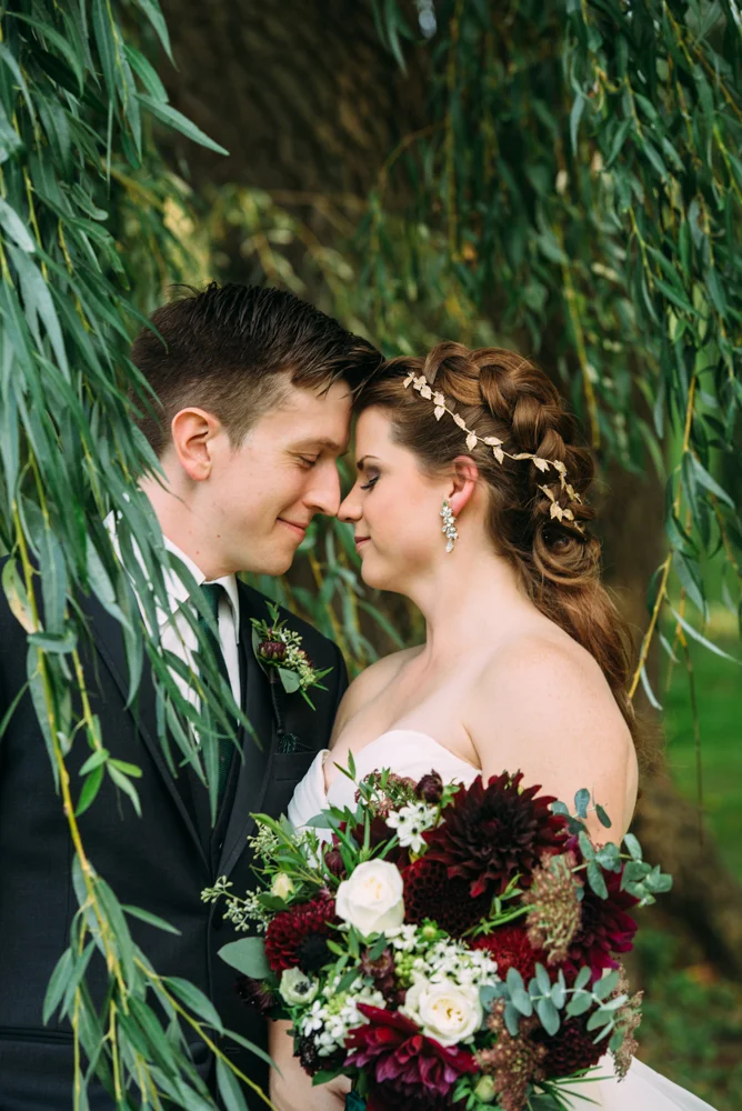 Balls falls wedding photography with sounds like yellow photography