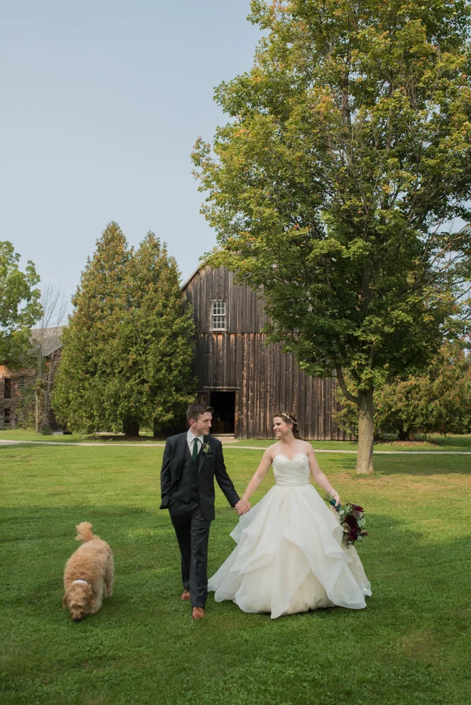 Balls falls wedding photography with sounds like yellow photography