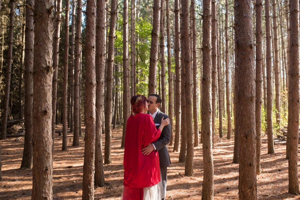 Toronto wedding photography kortright centre for conservation with soundslikeyellowphotography