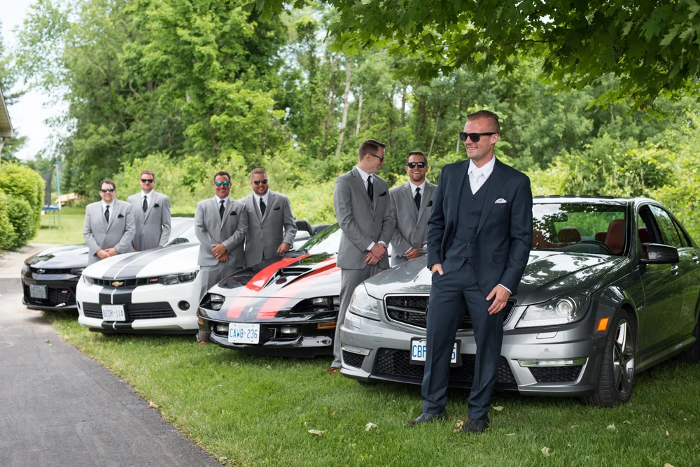 Hamilton Art Gallery Wedding with Soundslikeyellowphotography