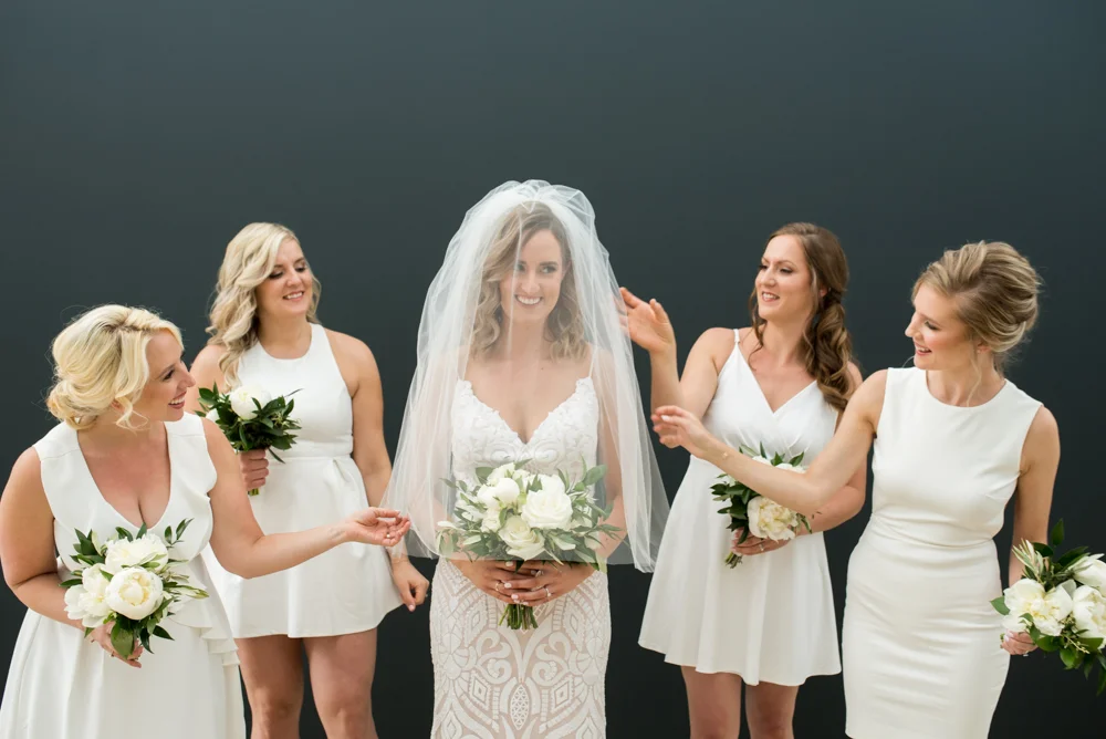Art Gallery of Hamilton Wedding with Soundslikeyellowphotography