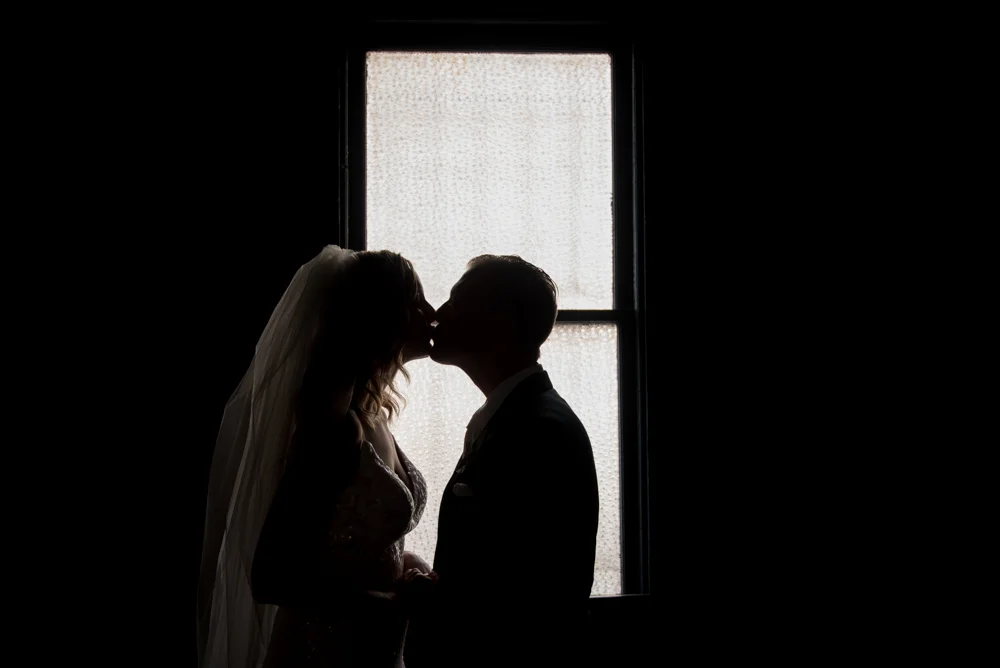 Art Gallery of Hamilton Wedding with Soundslikeyellowphotography
