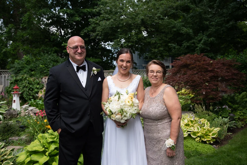 Flamborough Hills Golf and country club wedding with soundslikeyellowphotography