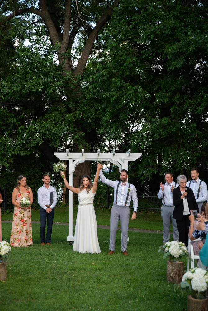 Lasalle Park Burlington Wedding with soundslikeyellowphotography