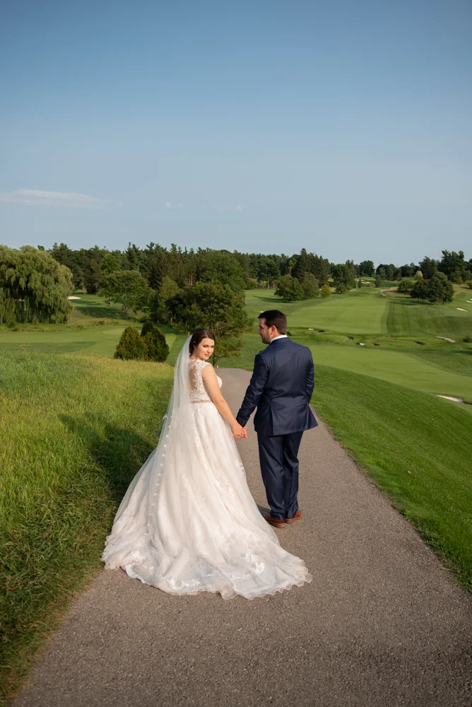 Hamilton Golf and Country Club Wedding Photography with Soundslikeyellowphotography
