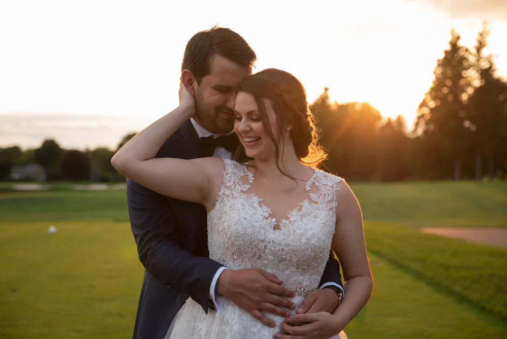 Hamilton Golf and Country Club Wedding Photography with Soundslikeyellowphotography