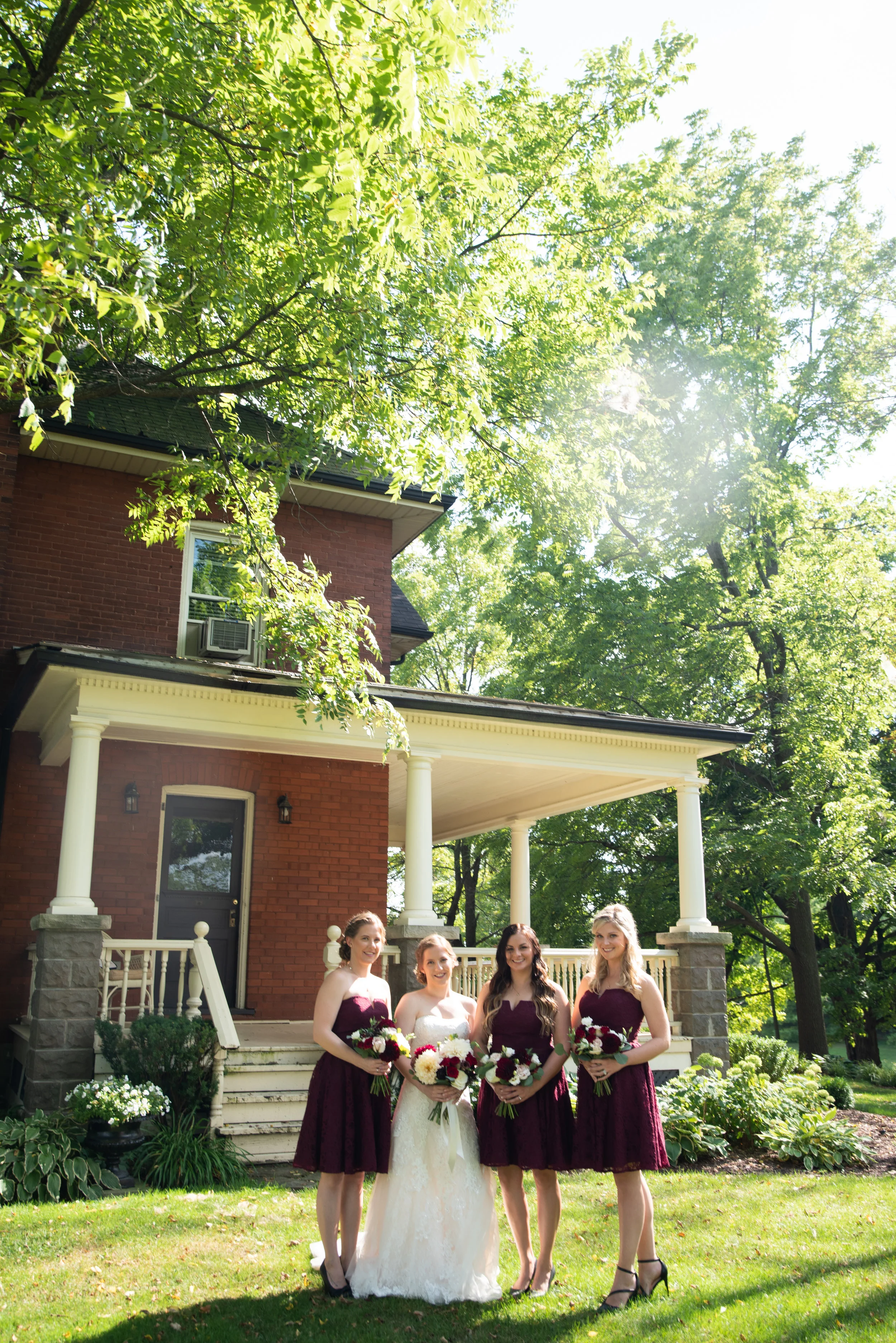 Knollwood Golf Club Wedding Photography with Soundslikeyellowphotography Belle Époque Floral Design