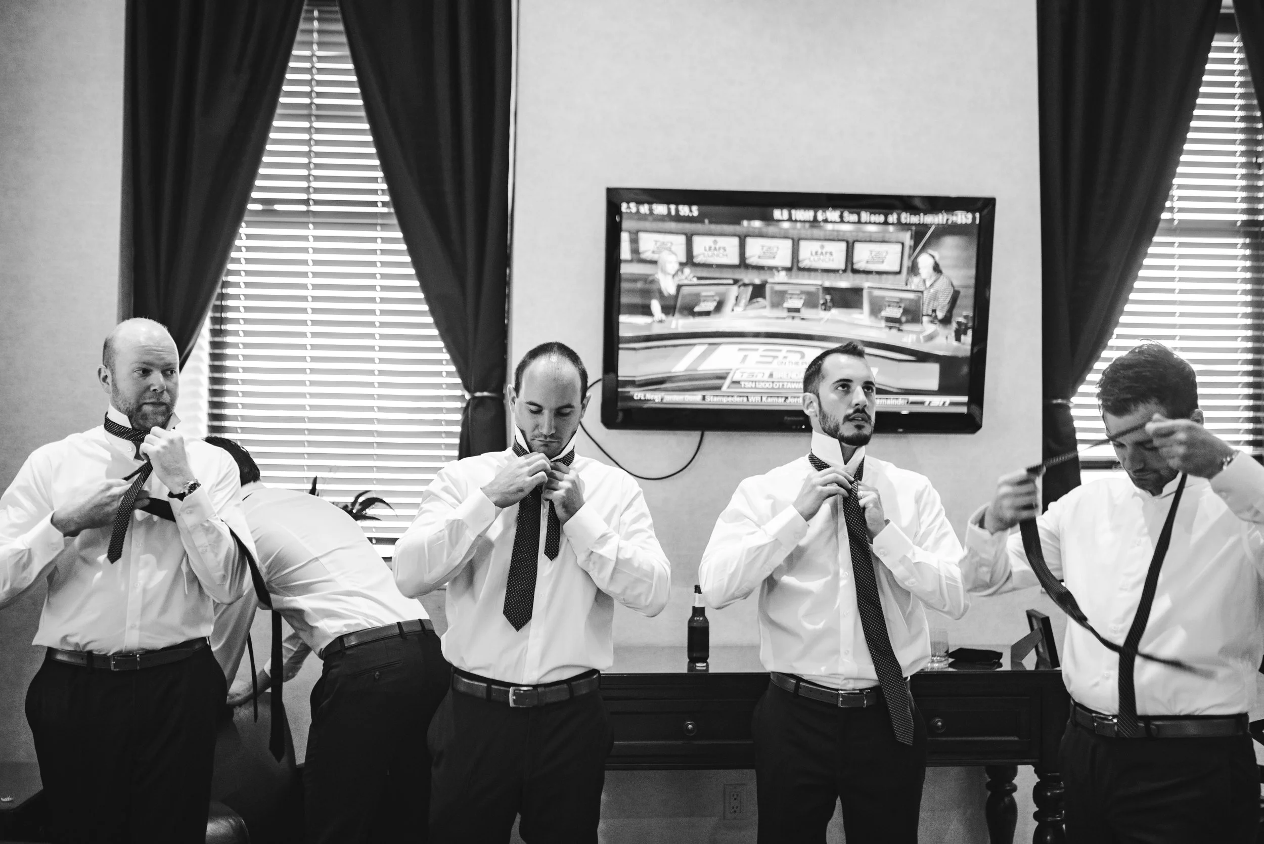 St. Catharines golf and country club wedding with soundslikeyellowphotography