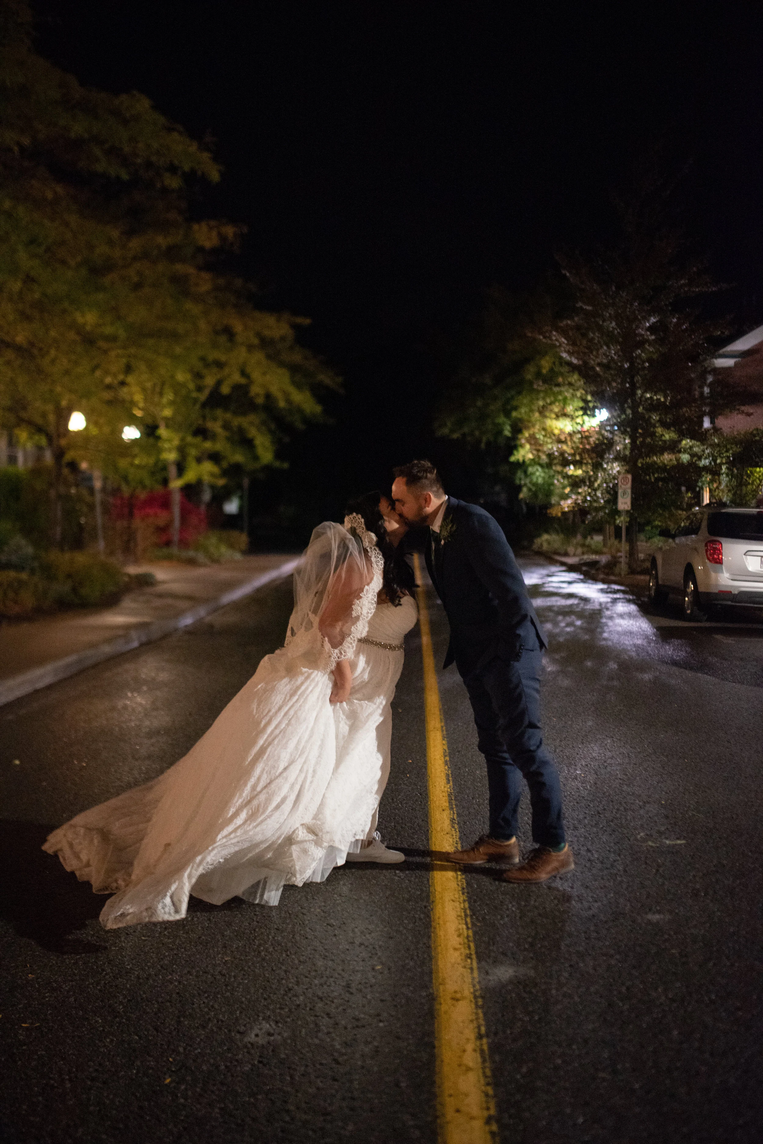 Inn on the Twenty fall Wedding with Soundslikeyellowphotography