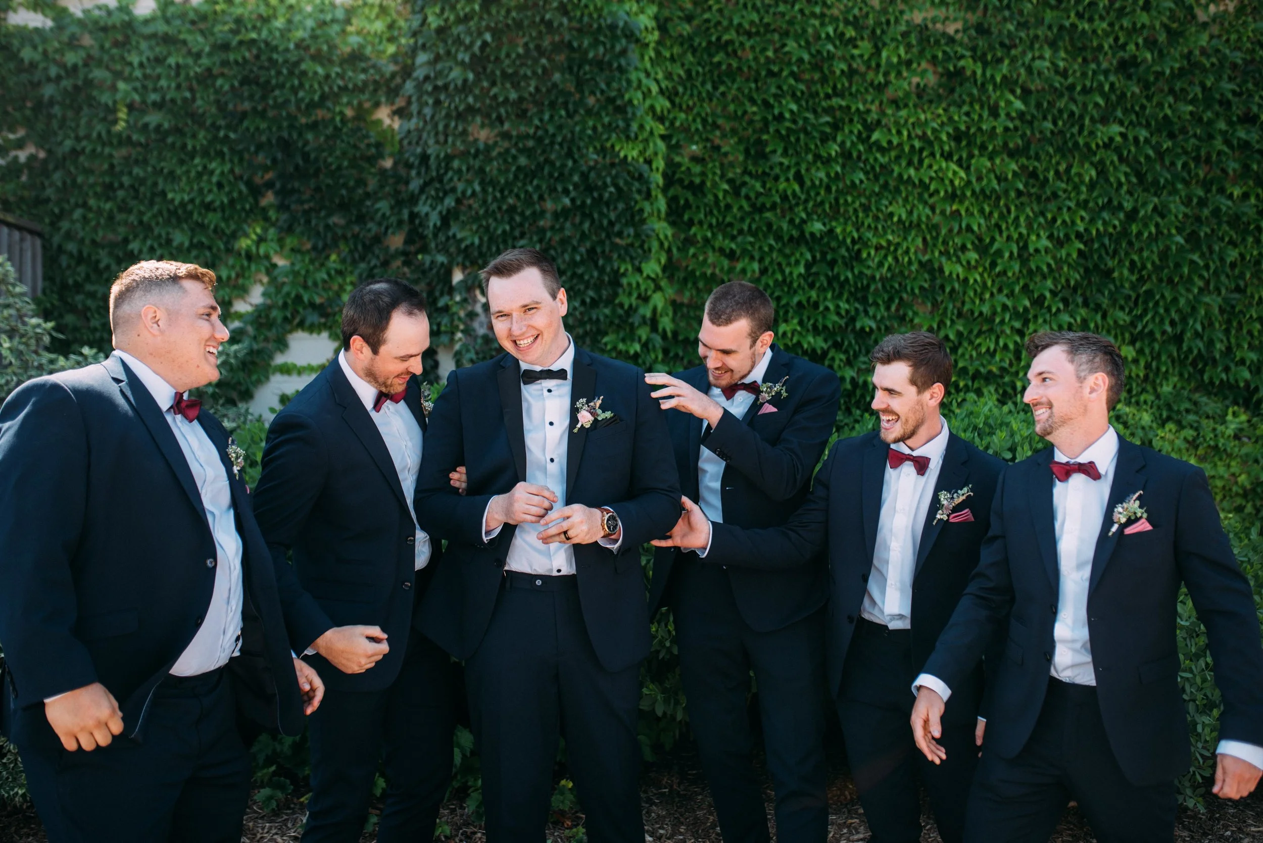 Dundas Valley Golf and Curling Club Wedding with Soundslikeyellowphotography