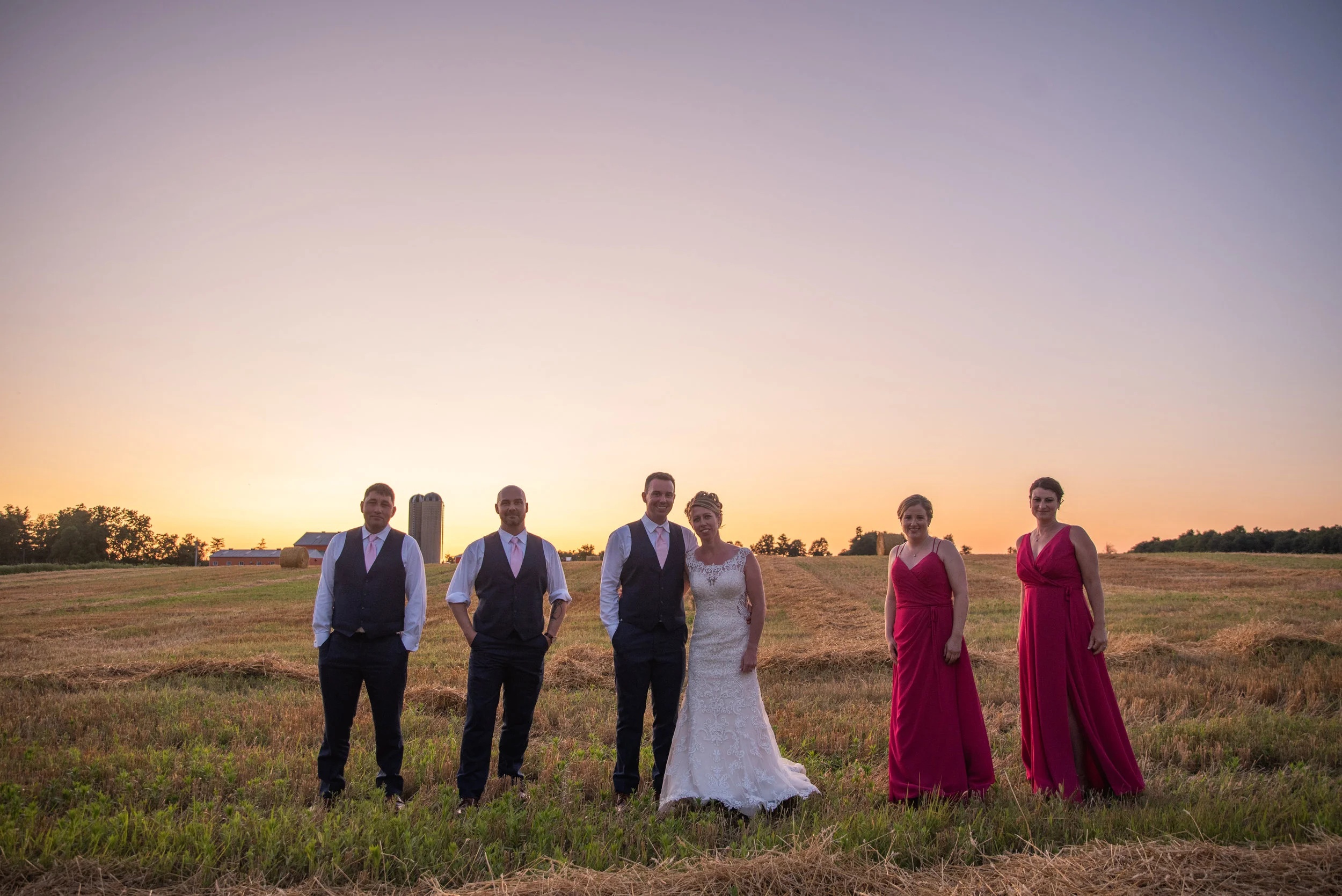 Backyard wedding in Milton Ontario with Soundslikeyellowphotography
