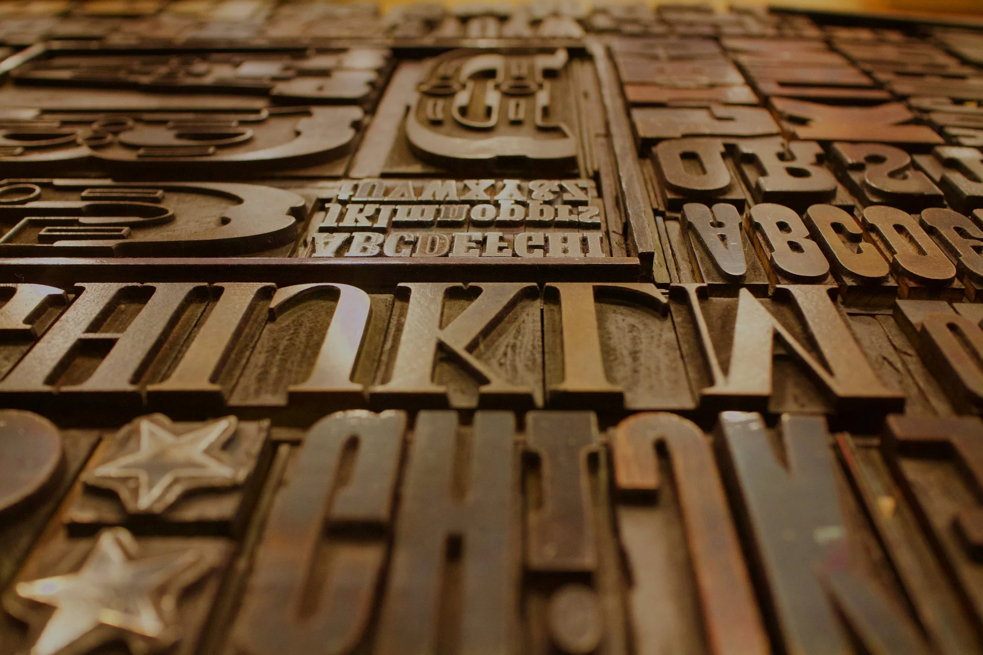 Pronoun Press website from Mud Kitchen.