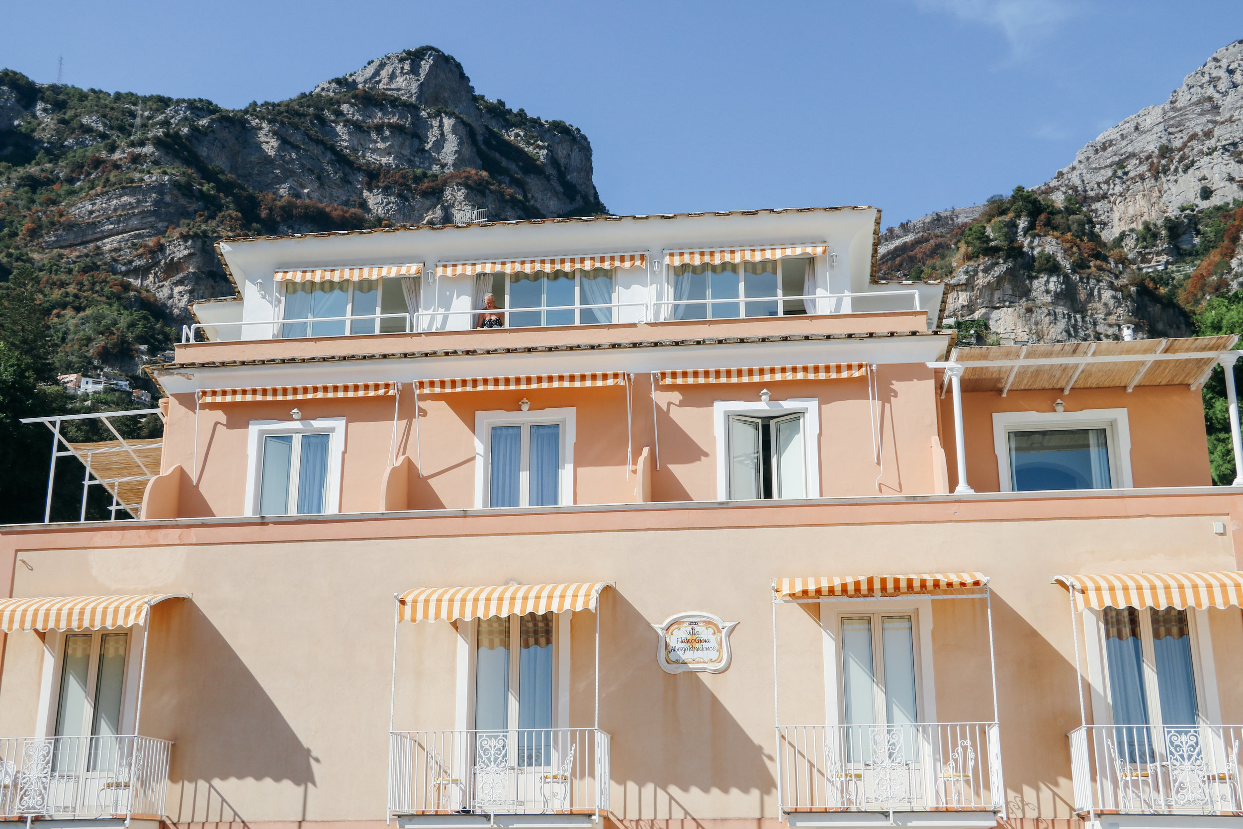 The Chic Traveler's Guide to Positano