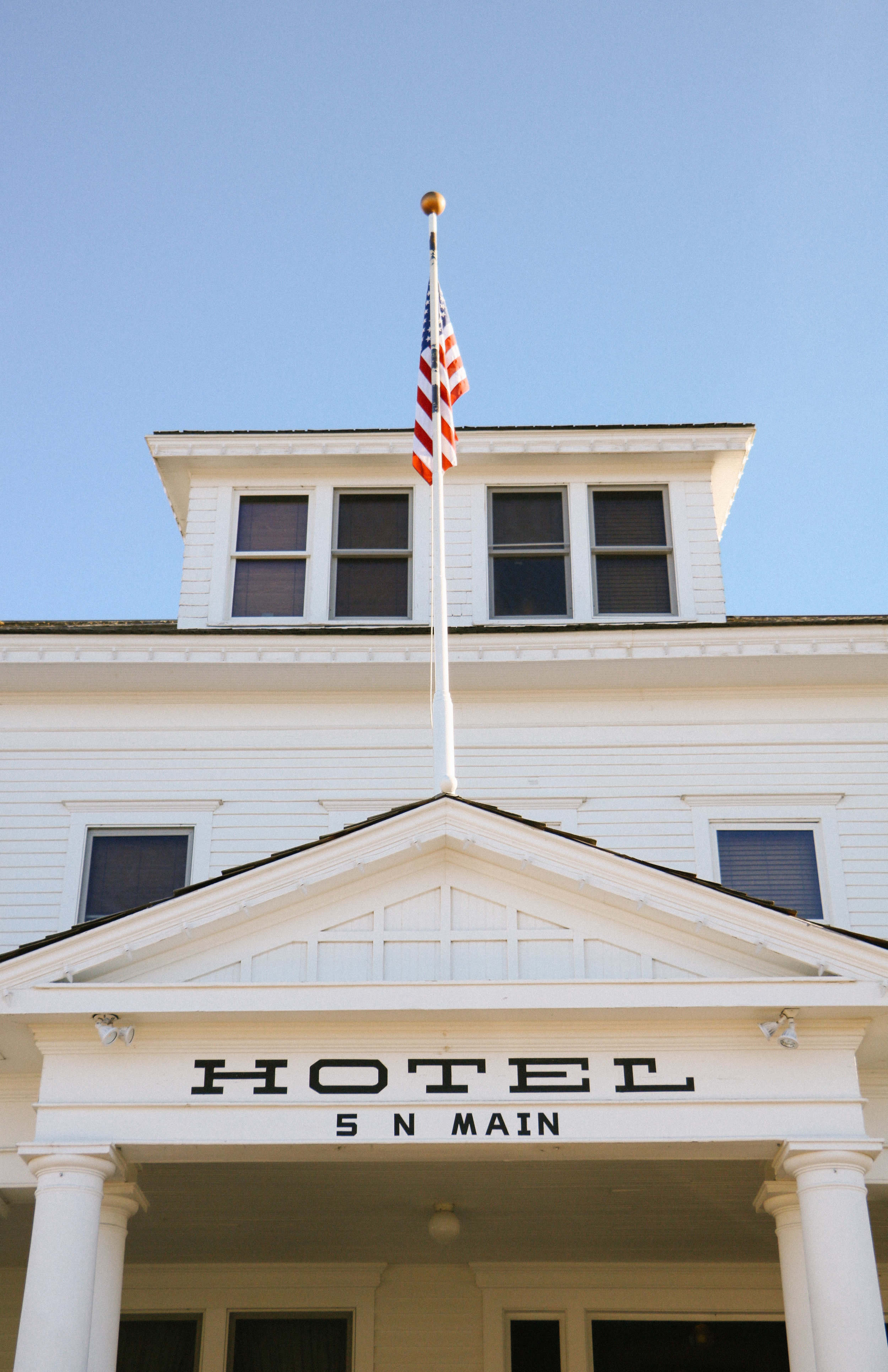 Hotel Spotlight: Sacajawea Hotel