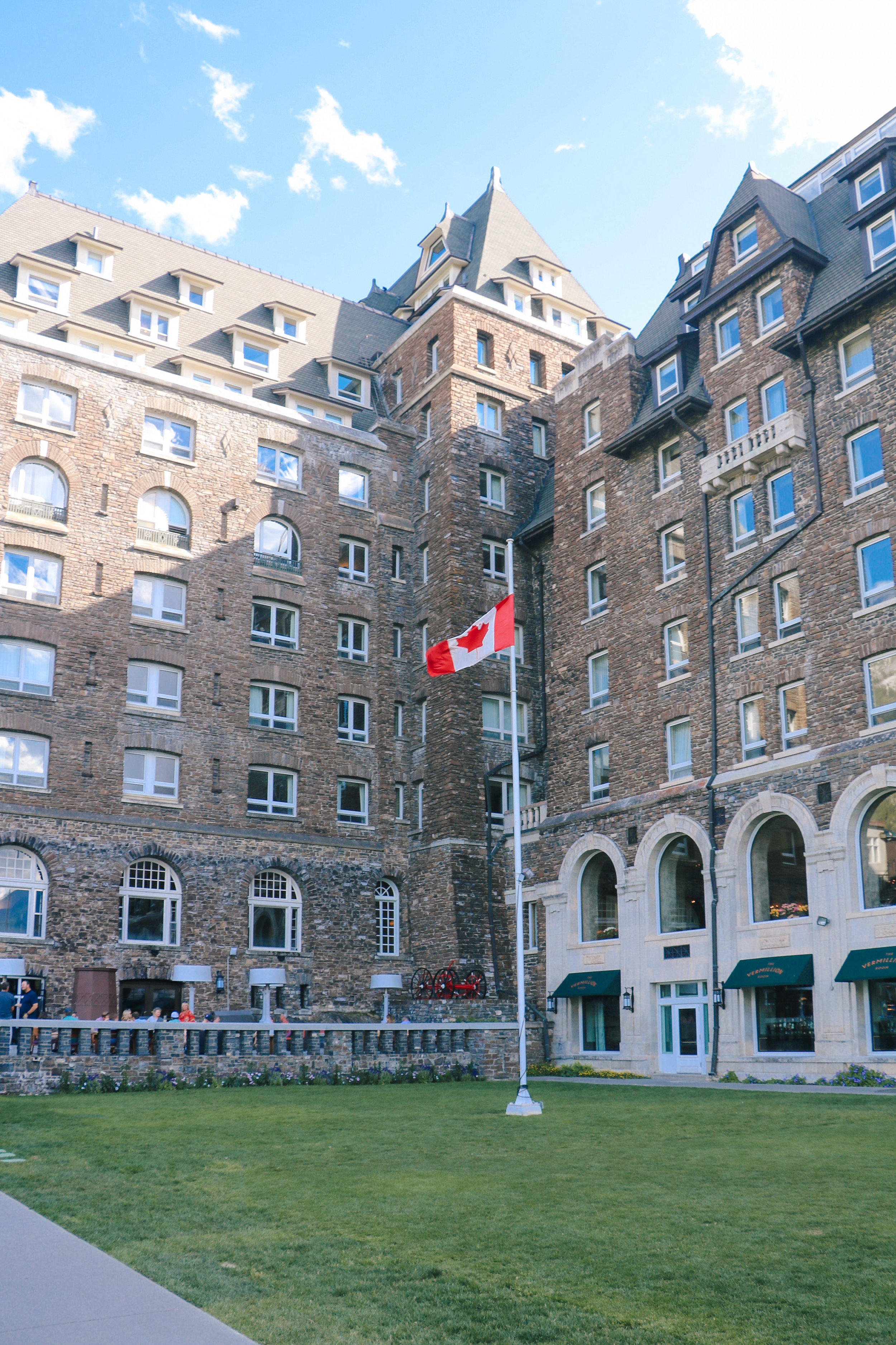 Hotel Spotlight: Fairmont Banff Springs