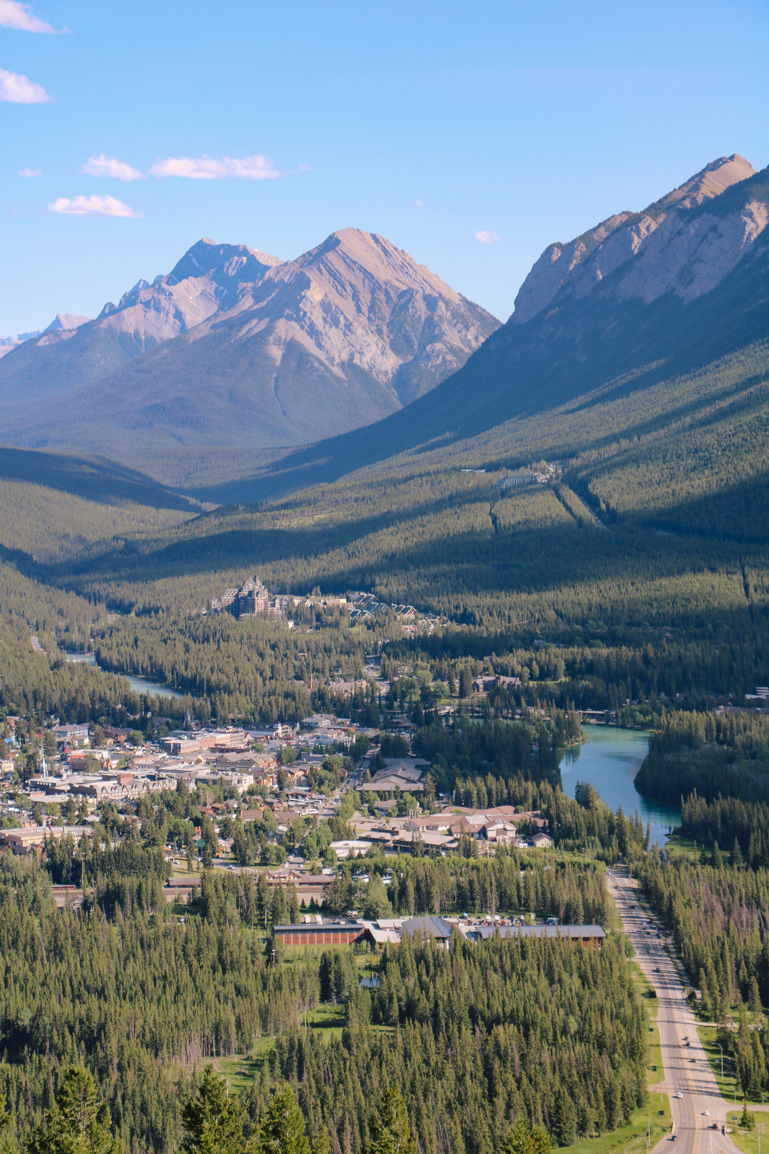 Hotel Spotlight: Fairmont Banff Springs