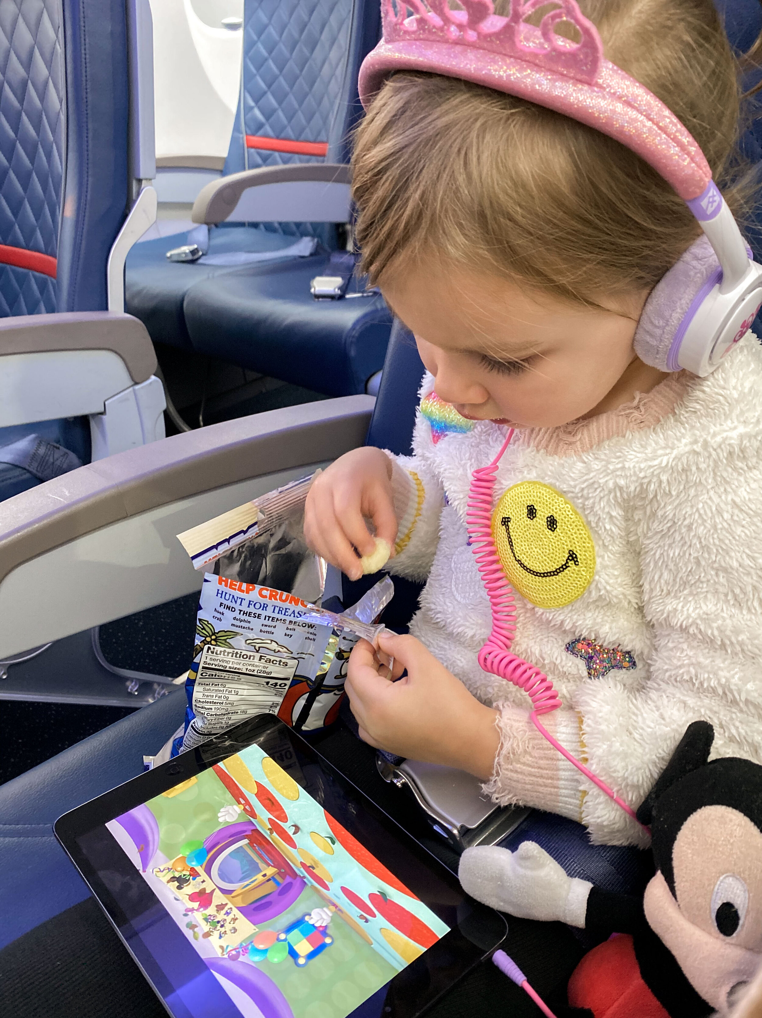 Best Airplane Activities For Toddlers That'll Make Your Travel Less  Miserable - SoCal Mommy Life