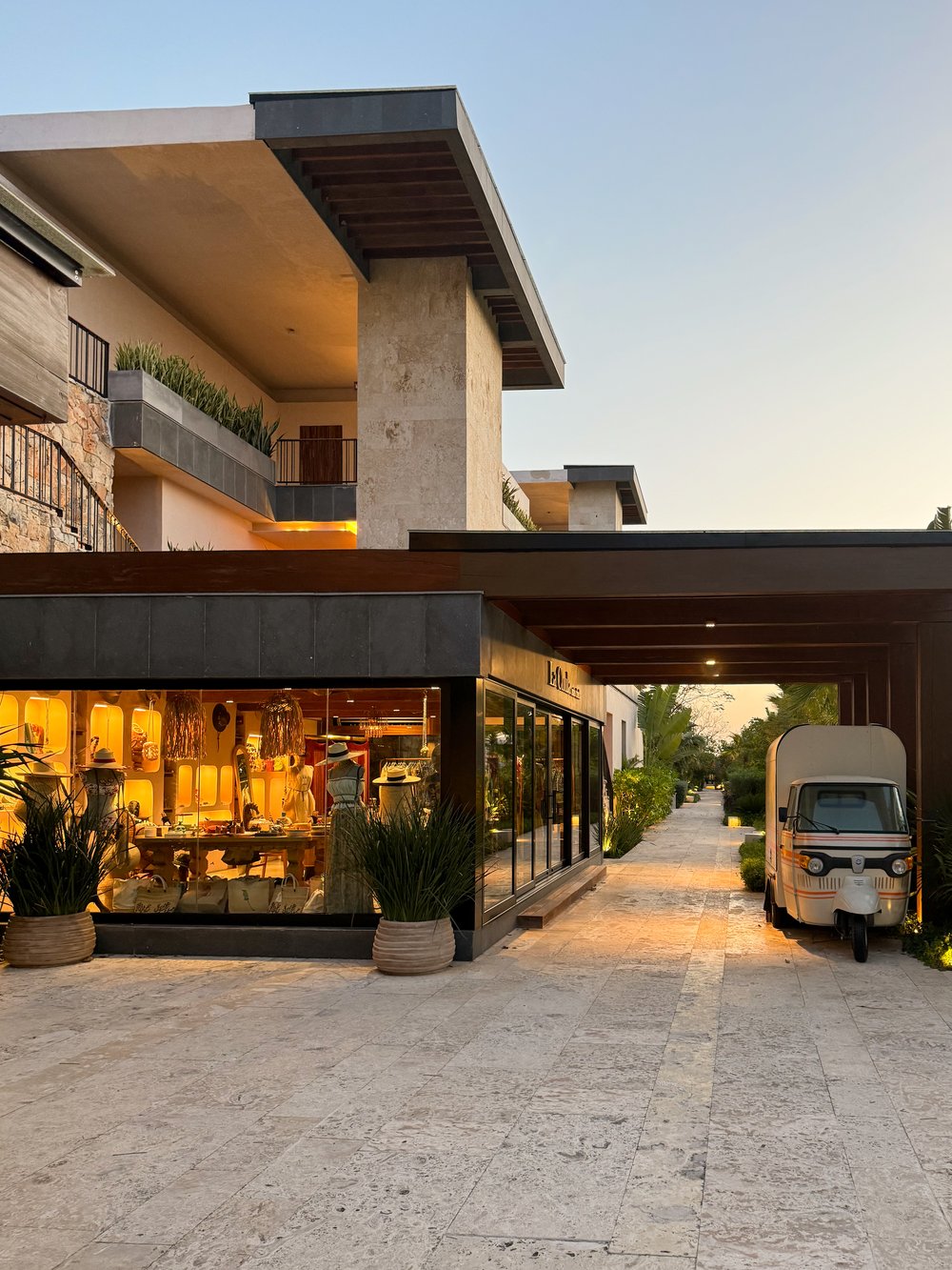 Hotel Spotlight: Etéreo, Auberge Resorts Collection