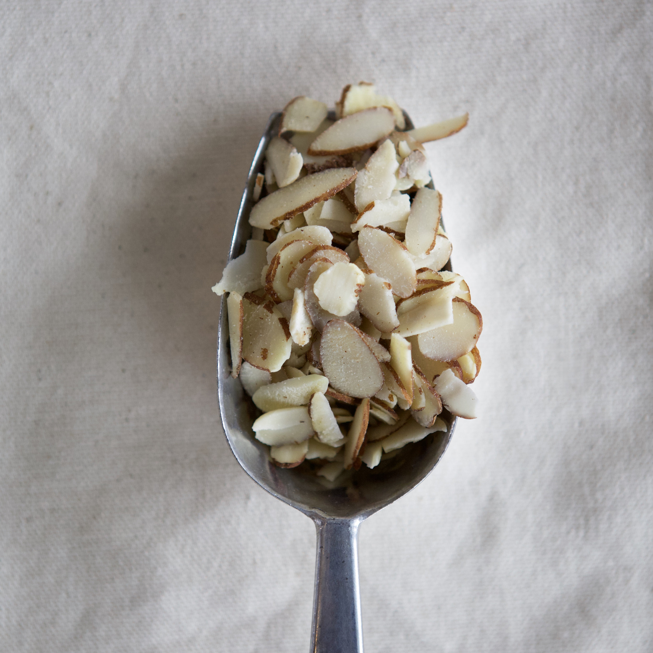 Amandes émincées (prix par 100g)