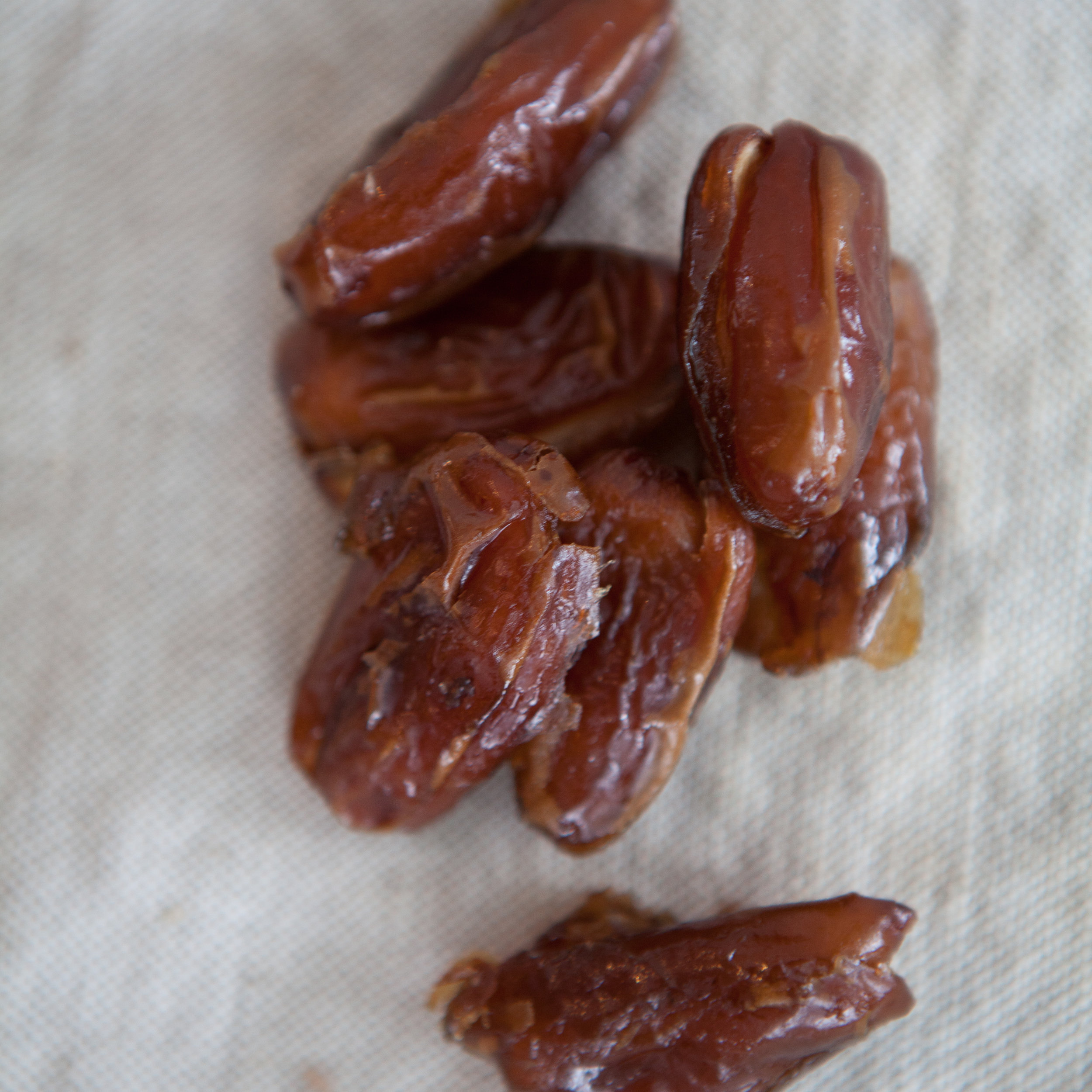 Dattes Deglett dénoyautées (en vrac par 100g)