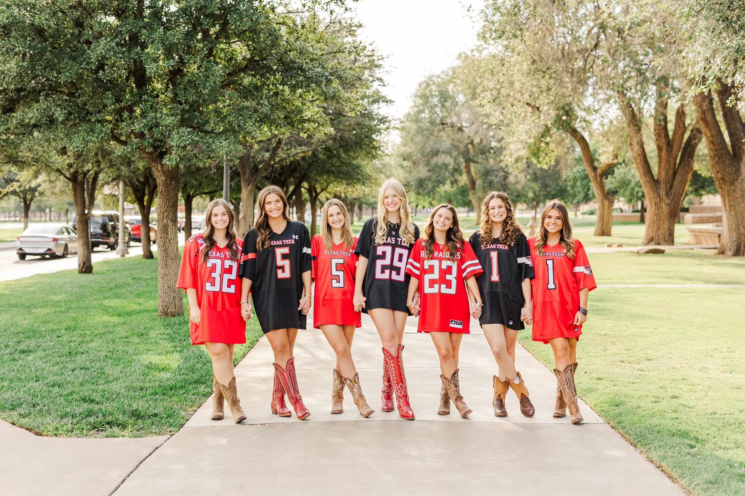 Megan & Friends Friend Minis 2025-32.jpg
