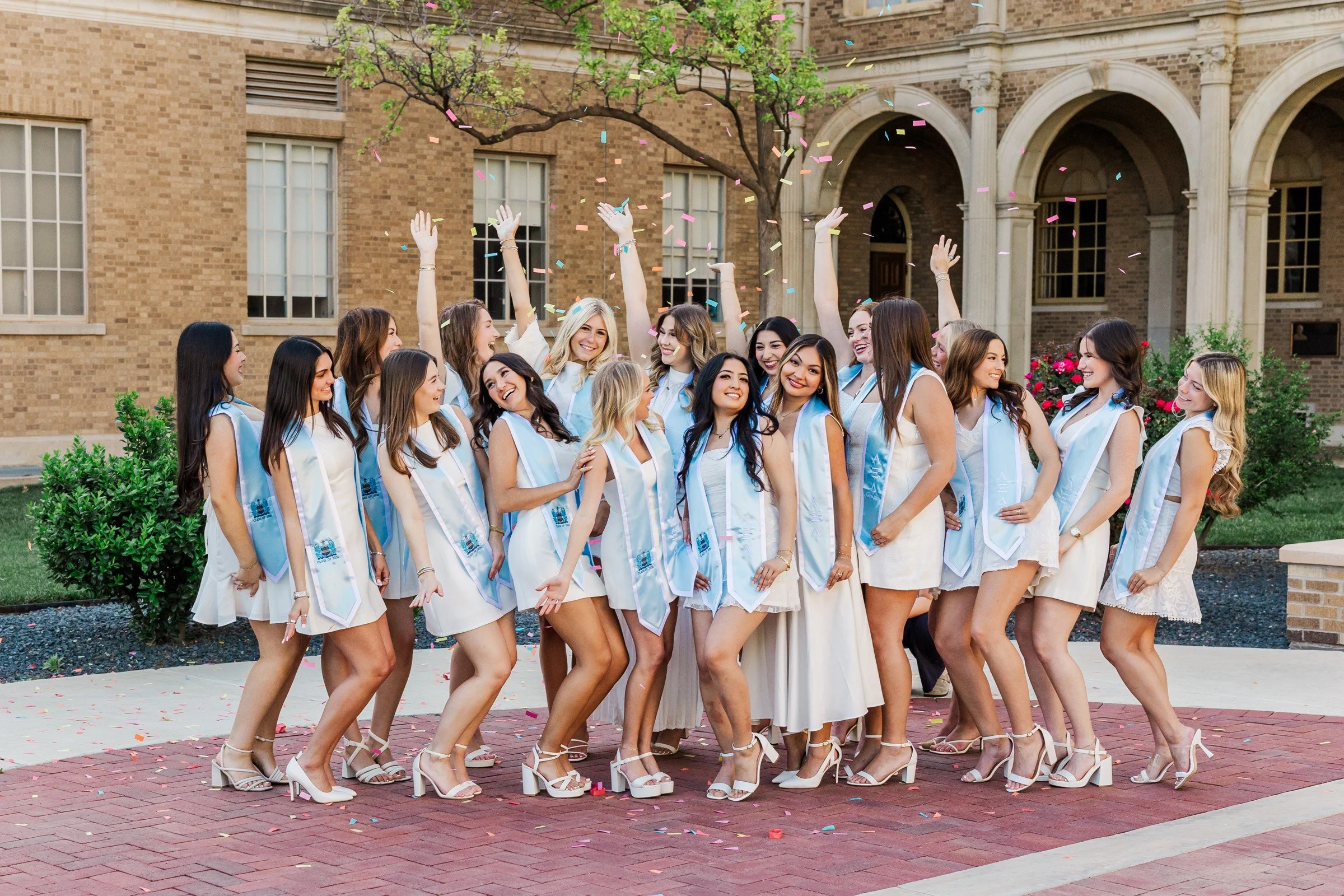 lubbock-texas-tech-sorority-grad-pictures-alpha-xi-delta_0001.jpg