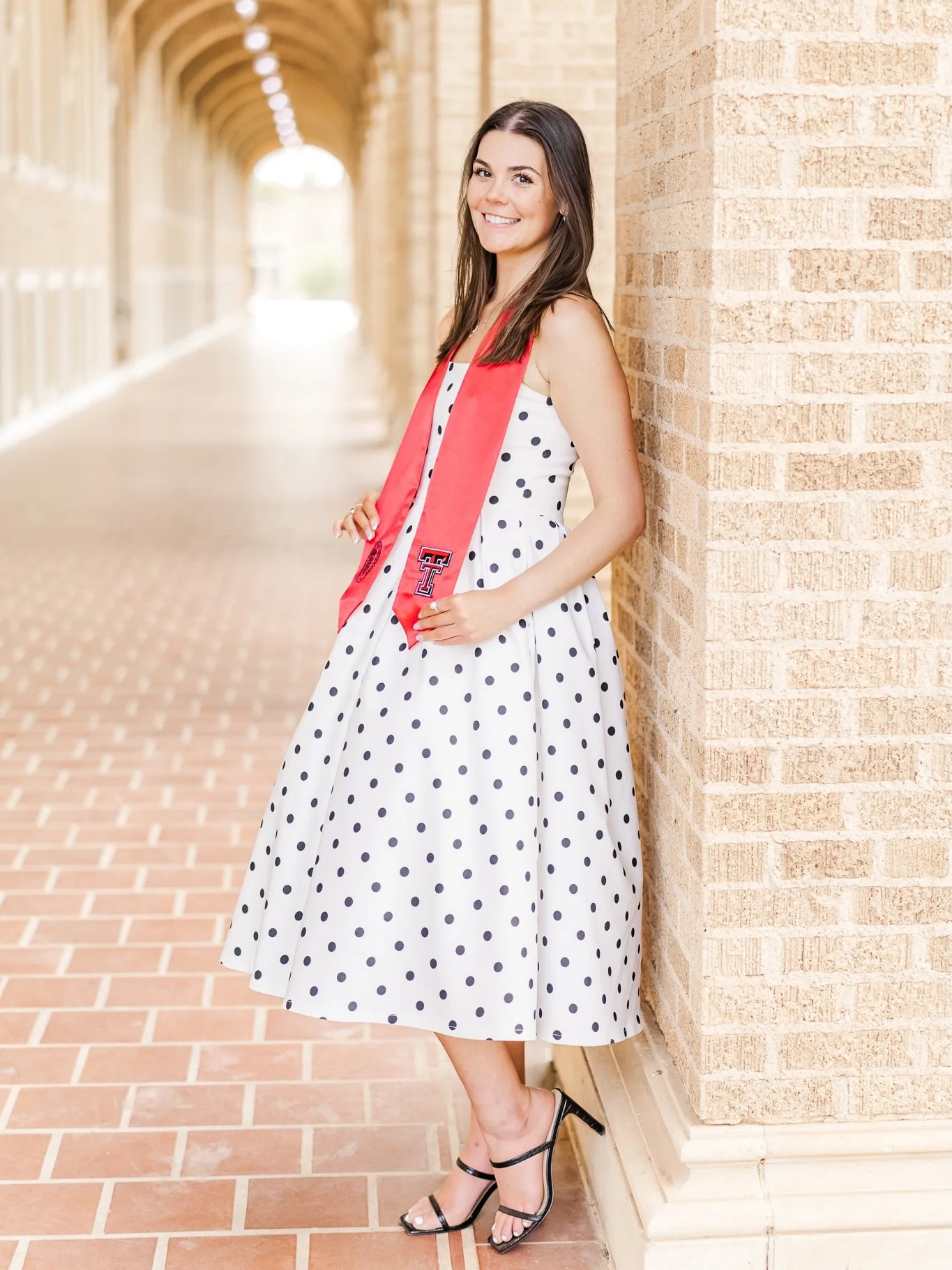 @meredithbalettee had the most gorgeous polka dot dress!!! 

Photographed by JMP Associate Allie