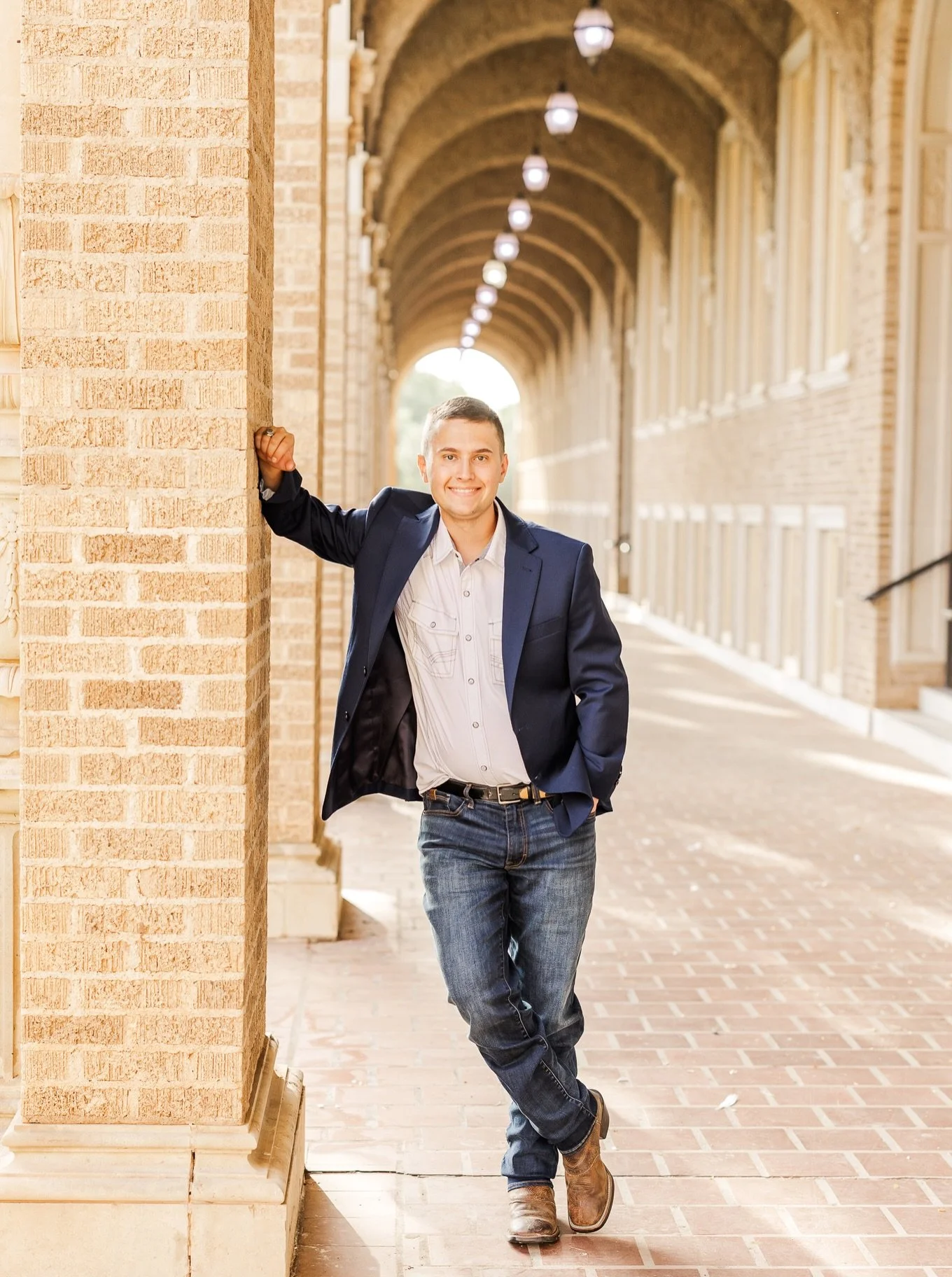 Senior sessions can also be booked during sunrise and you still end up with epic images!