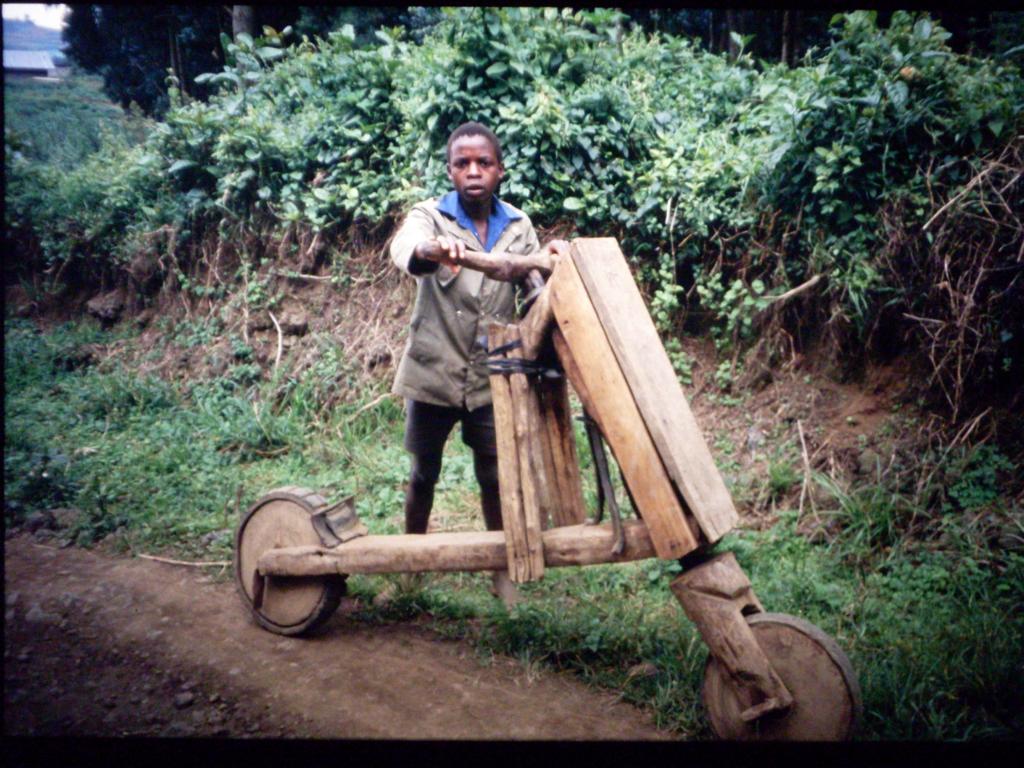 1995 24 Ruanda 115.JPG