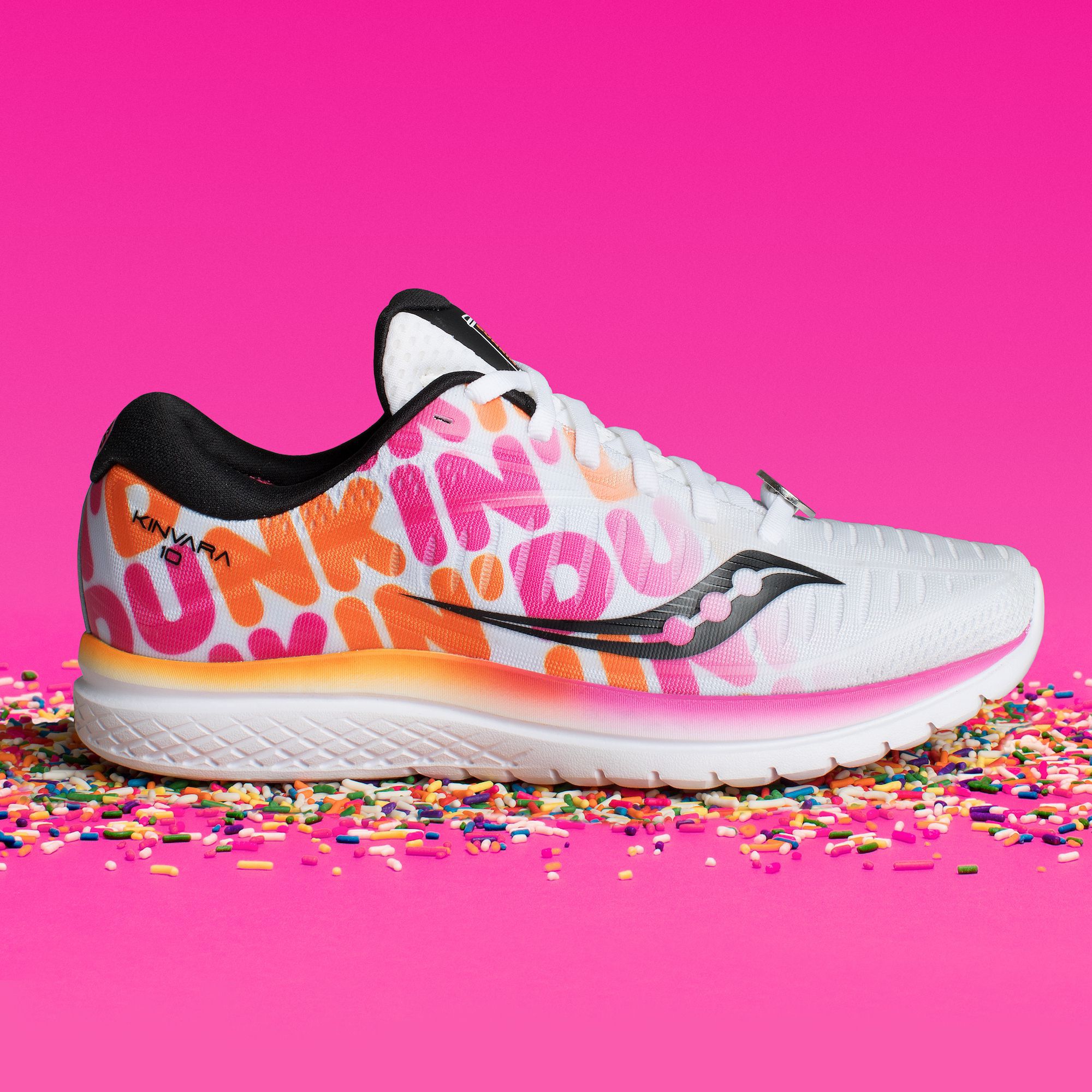 1553285965-in-line-saucony-x-dunkin-hero-sprinkle-1553285943.jpg