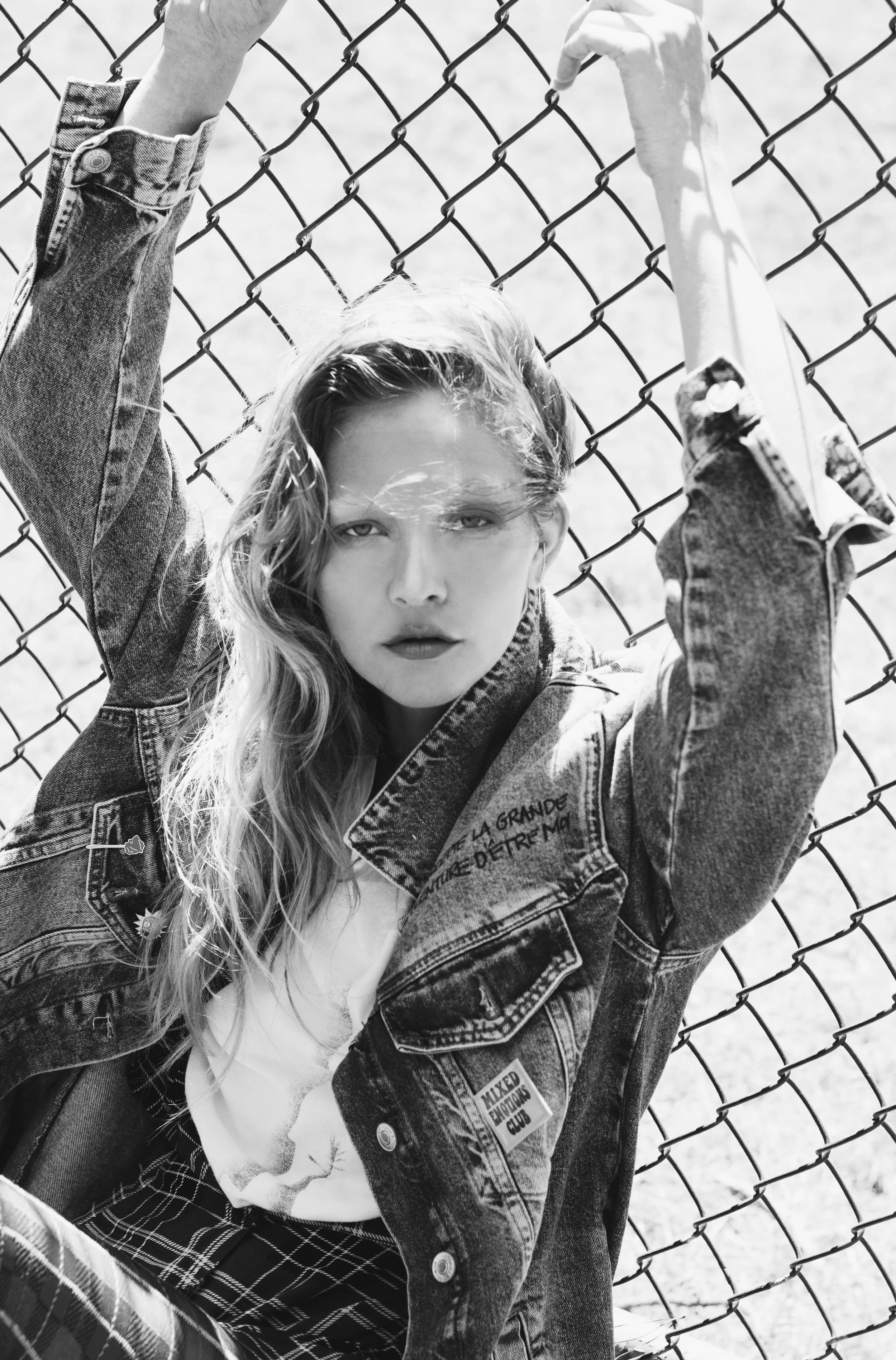 Alexis b_w-2.jpg