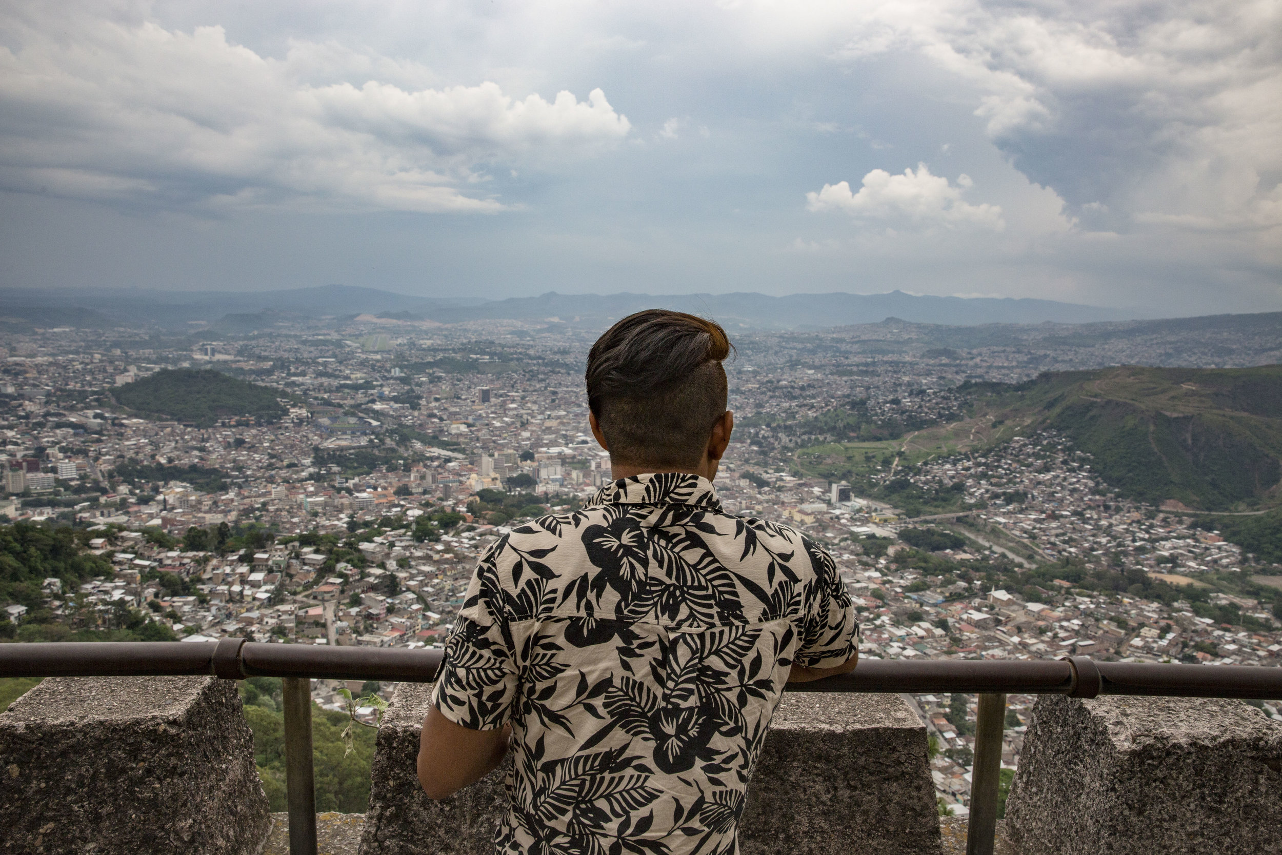  Darwin overlooking Tegucigalpa, where he lives. Darwin is not safe, he has been threaten by the same gang that murdered his brother. 