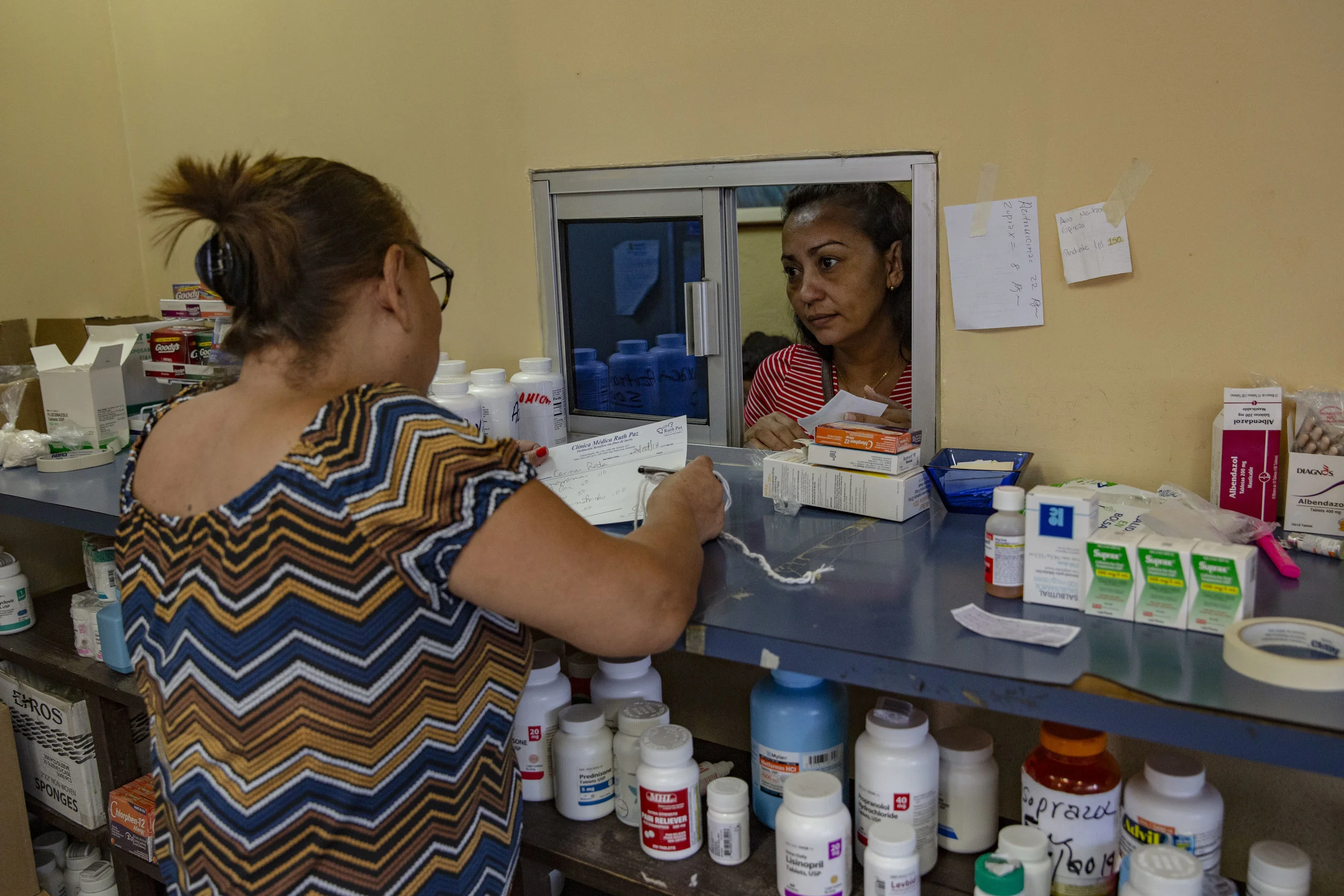 Patients get their free medications at the Ruth Paz clinic in Bogràn, a pretty dangerous neighborohood in San Pedro Sula, Honduras.