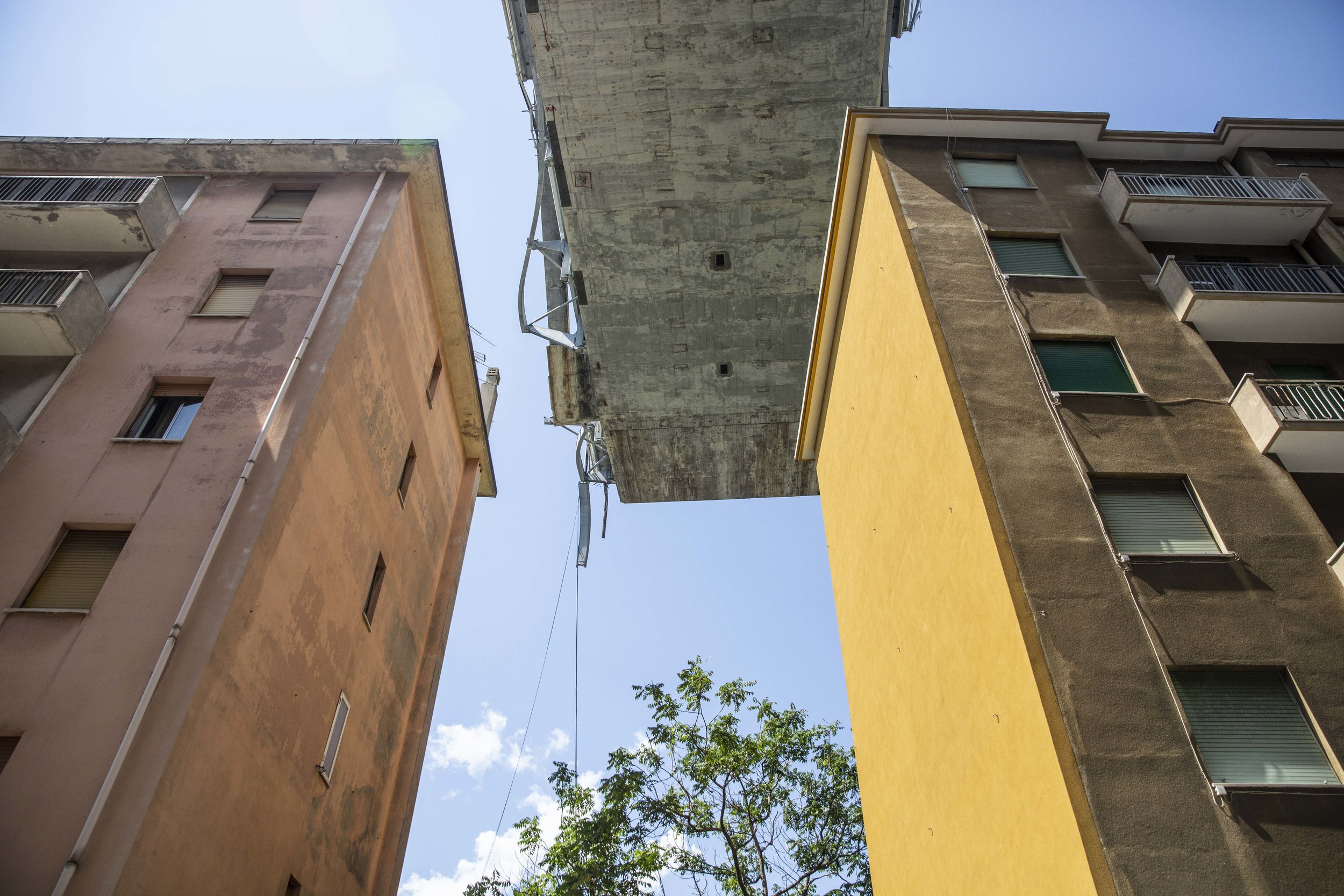 FrancescaVolpi_Morandi bridge7.jpg