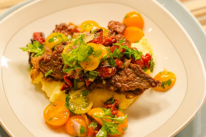 Salade de tomates rôties